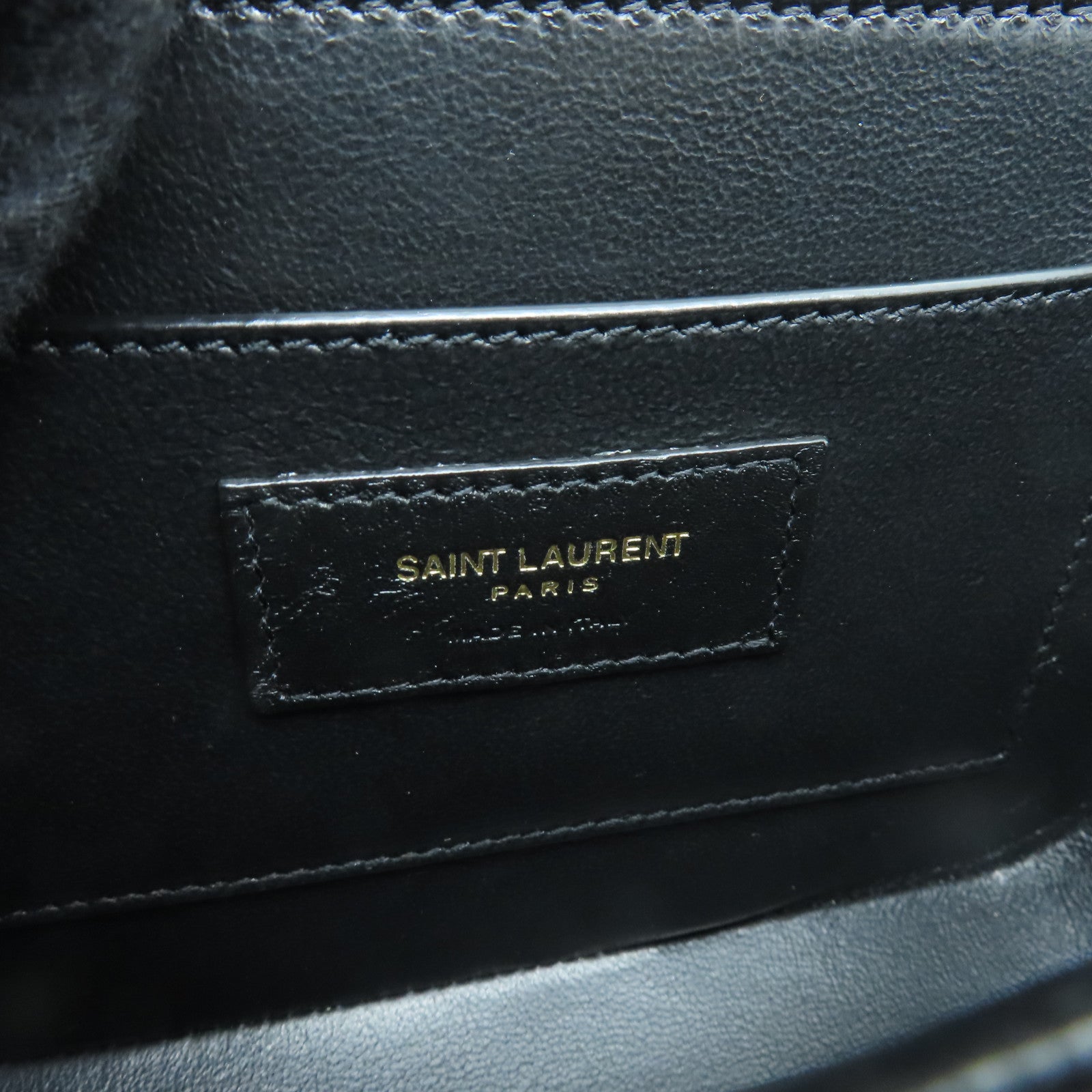 YVES SAINT LAURENT 牛皮皮革Samll Satchel In Box金扣肩背袋黑色