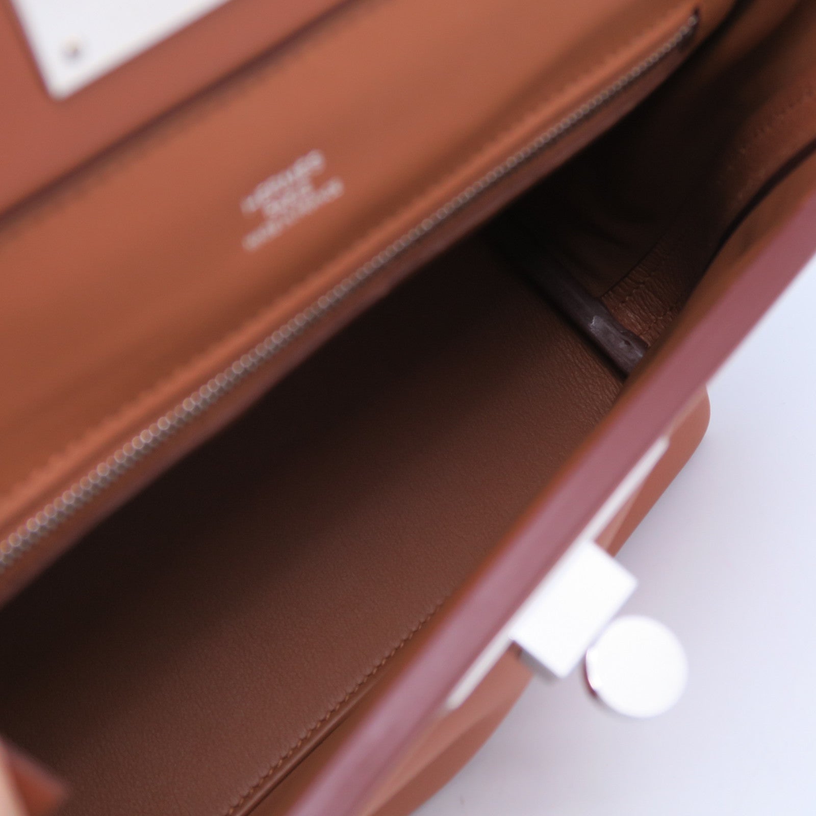 HERMES Evercolor皮革Mini 24/24銀扣手挽肩背兩用袋經典駝色