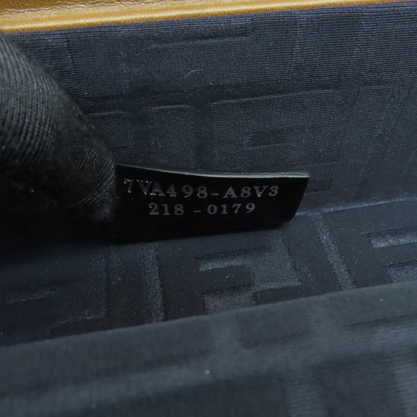 FENDI 【激減優惠】塗層帆布Baguette Trunk銀扣肩背袋棕色
