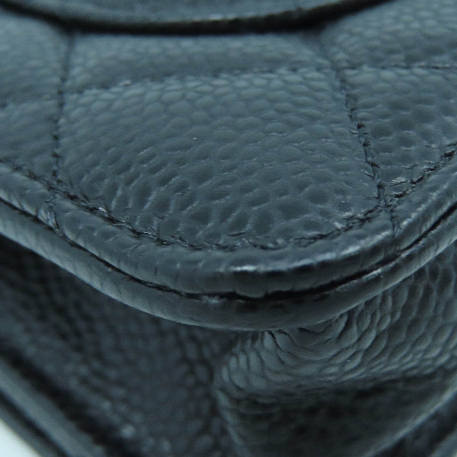 CHANEL 菱格Caviar皮革Wallet On Chain金扣鏈帶肩背袋黑色