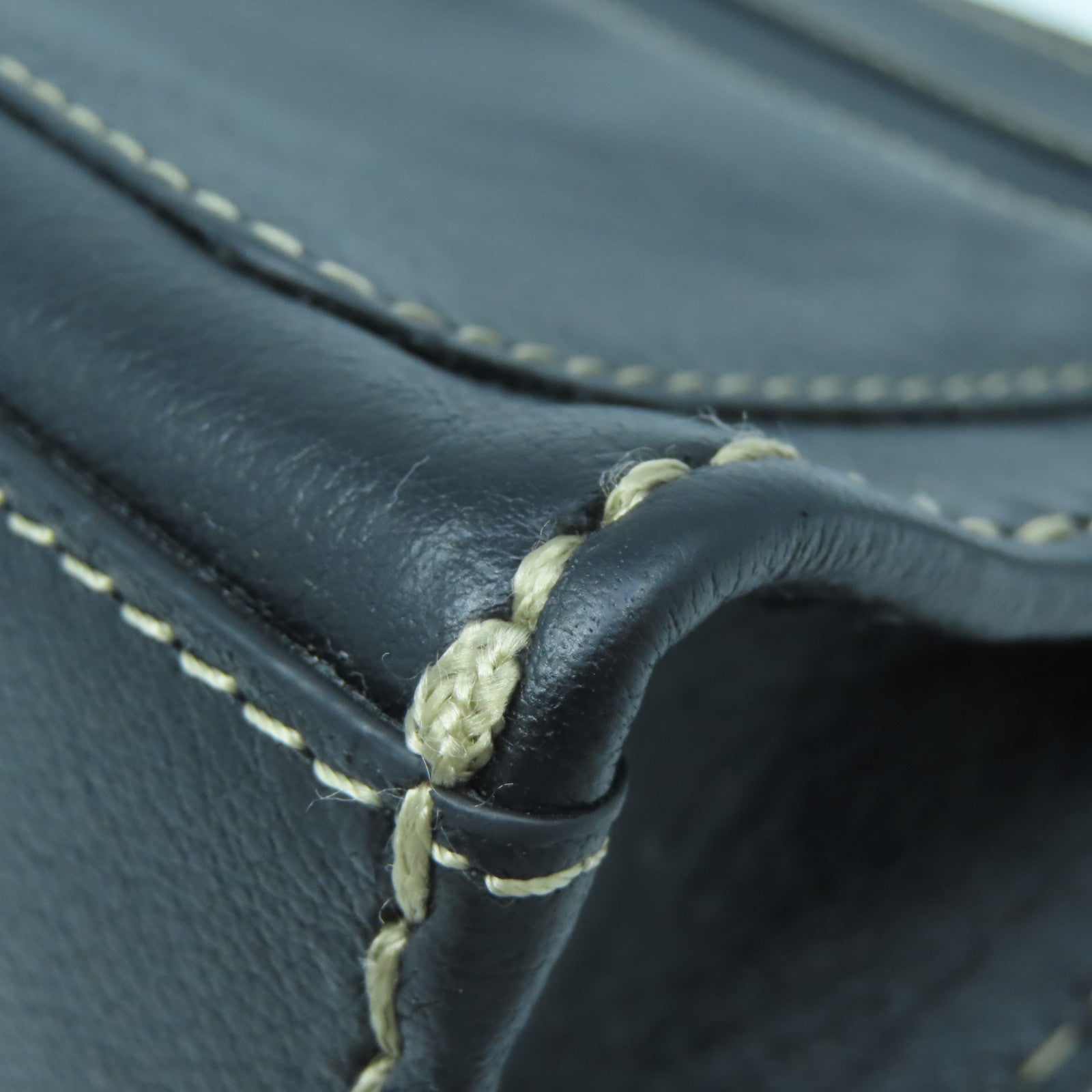 Chloe Leather Pouch Gold Buckle Clutch Black