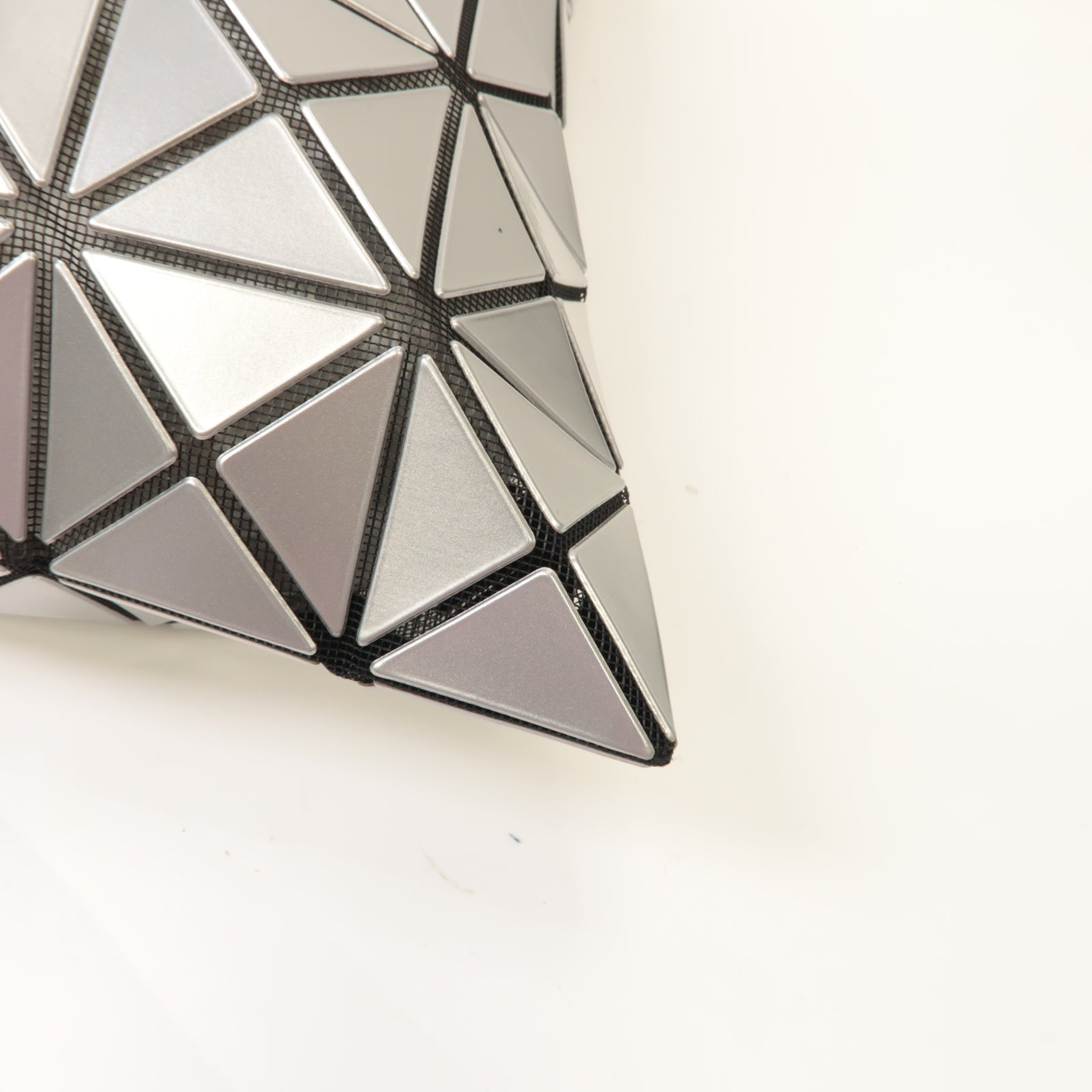 ISSEY MIYAKE PVC Issey Miyake Bao Bao銀扣手挽袋銀色