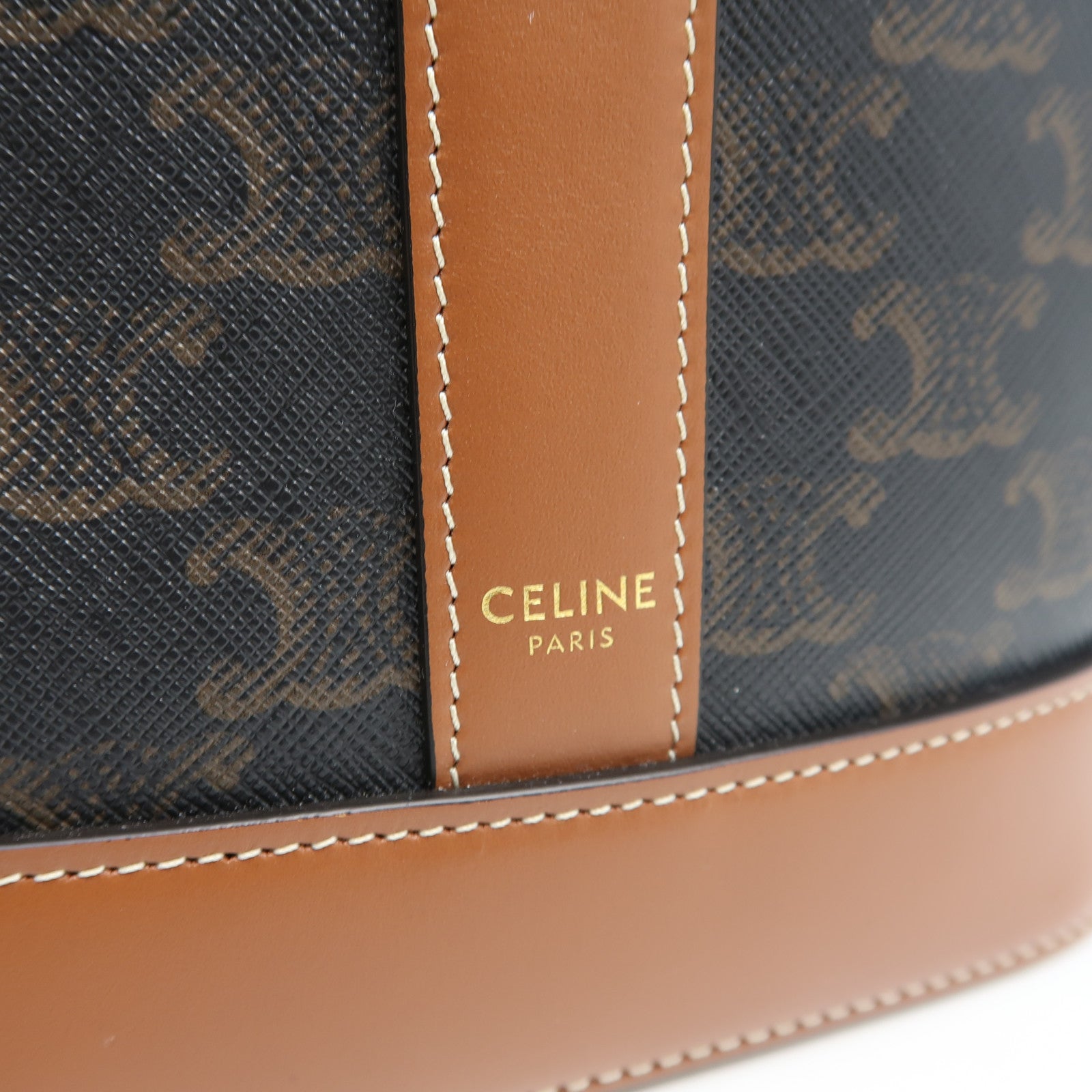 CELINE 塗層帆布Small Triomphe Bucket金扣肩背袋啡色
