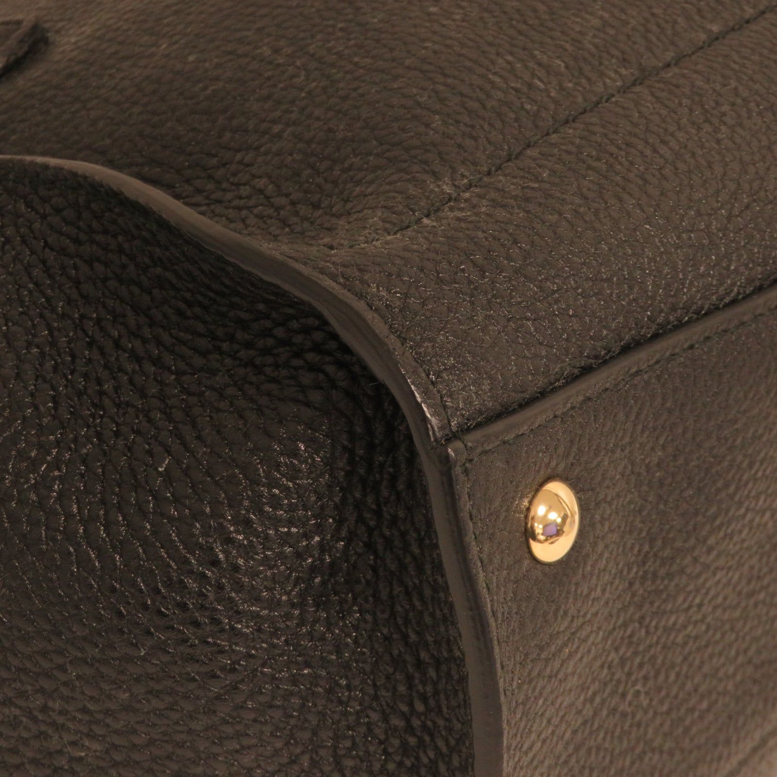 Salvatore Ferragamo 牛皮皮革2 Way Shoulder金扣手挽肩背兩用袋黑色