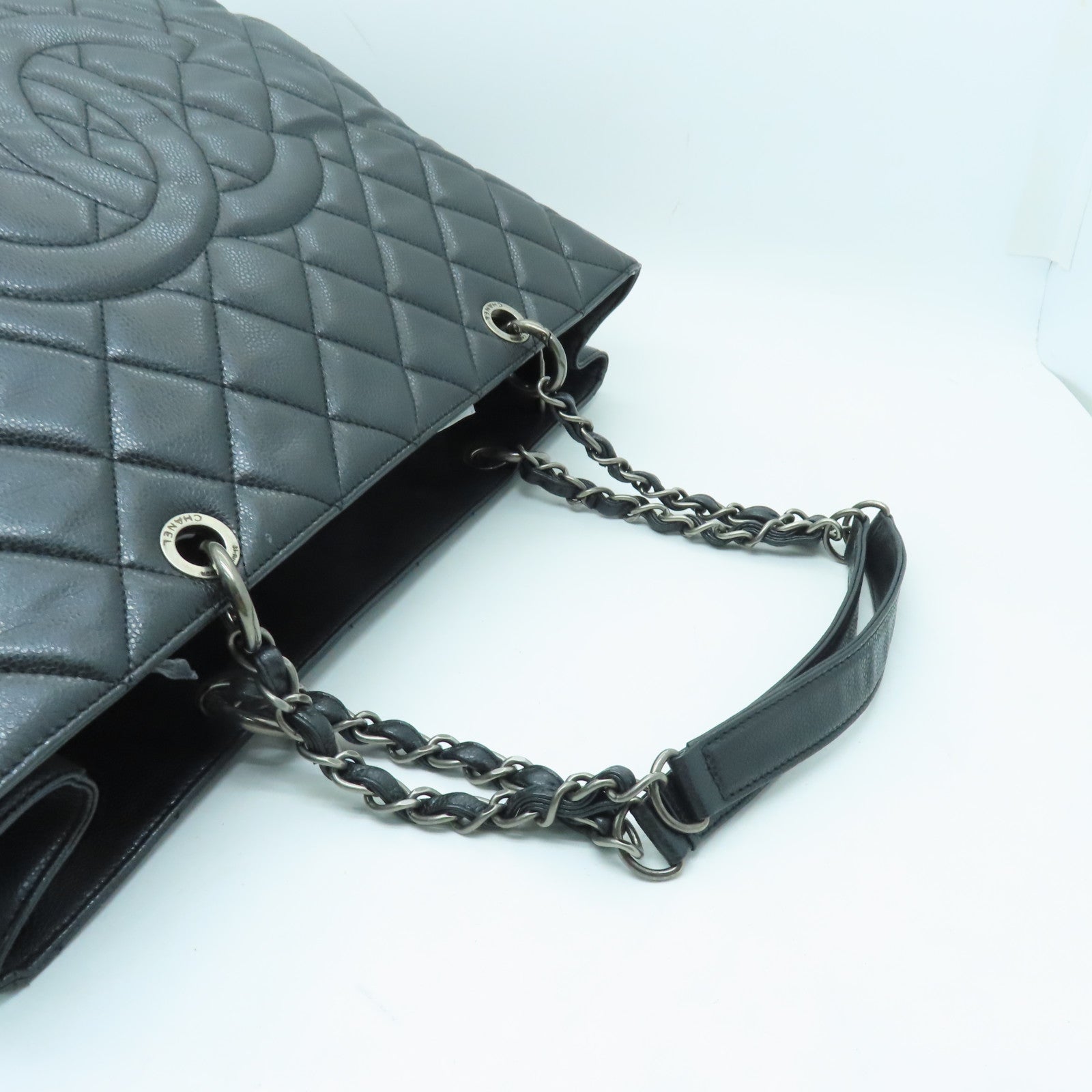 CHANEL 菱格Caviar皮革GST銀扣手挽袋黑色