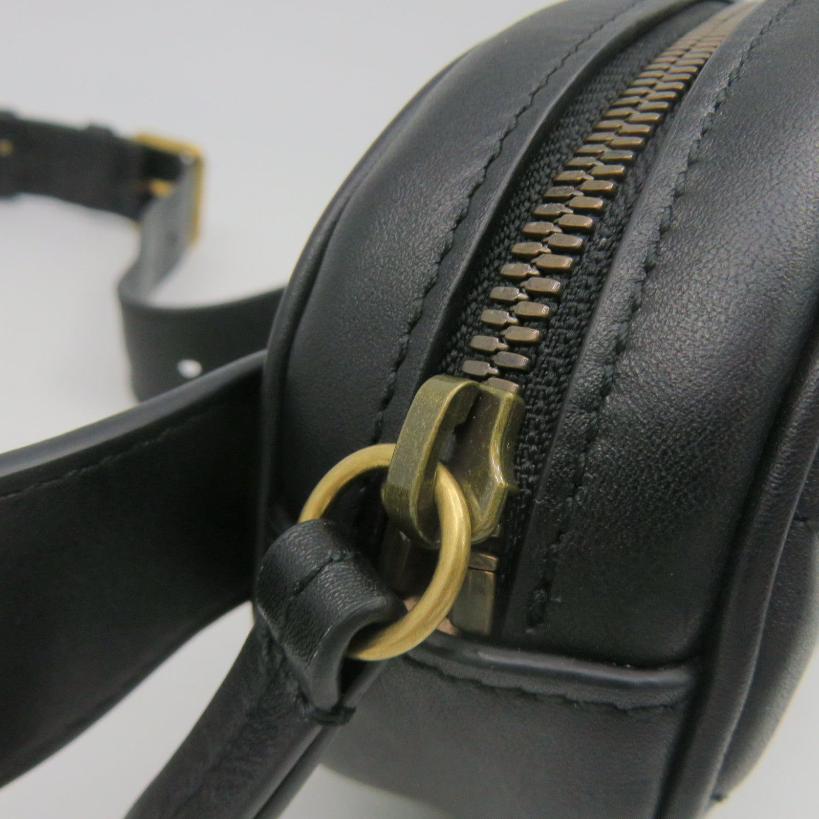GUCCI 【激減優惠】牛皮皮革GG Marmont Belt Bag腰包黑色