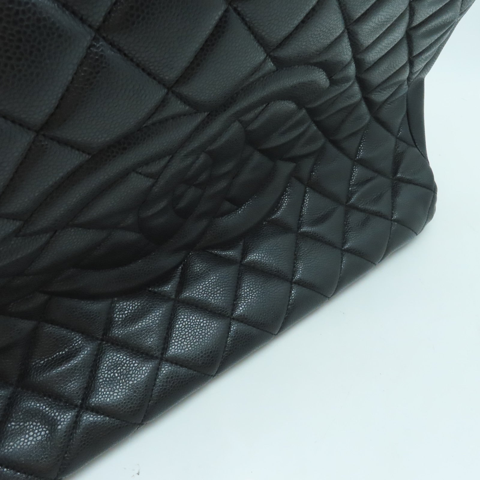 CHANEL 菱格Caviar皮革GST銀扣手挽袋黑色
