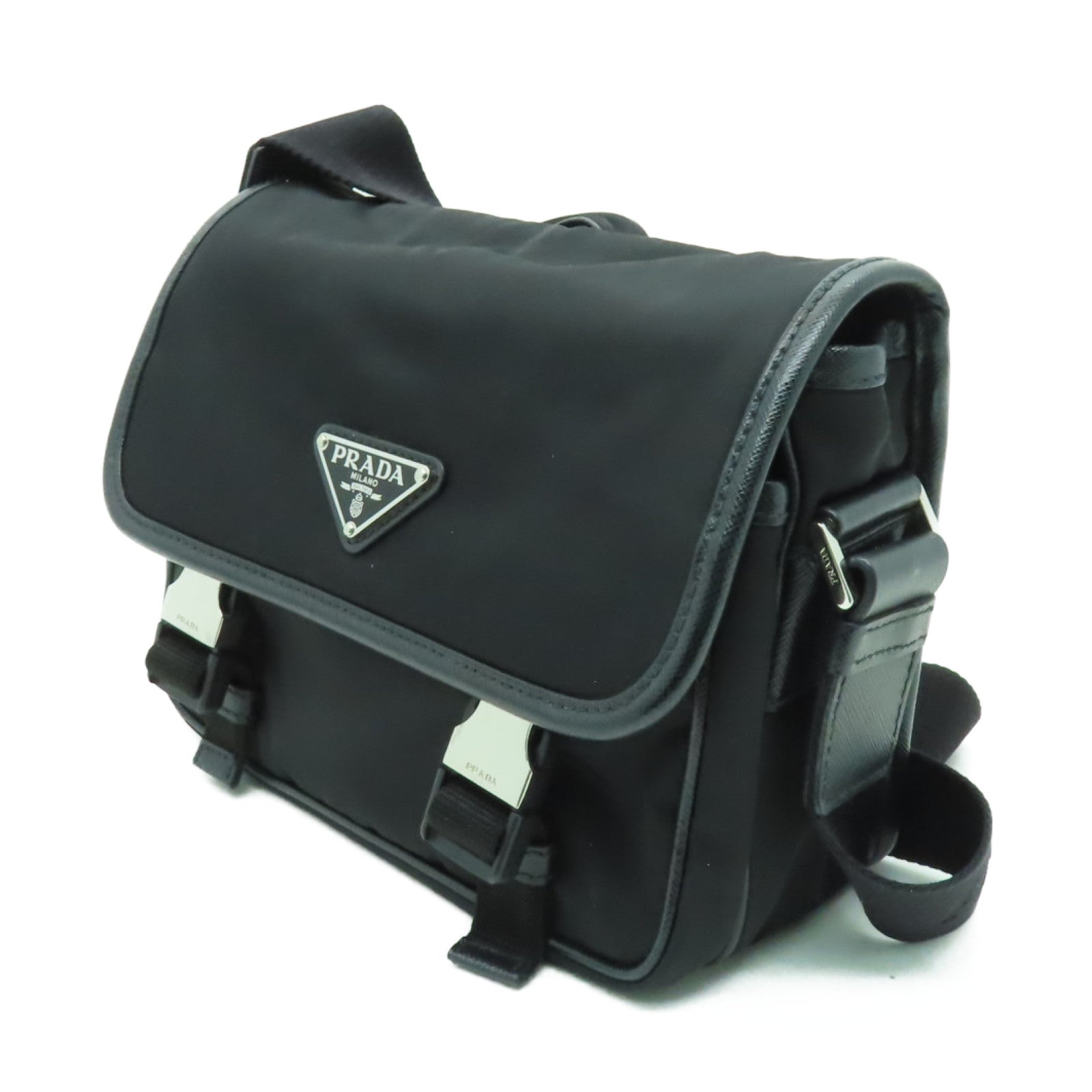 PRADA 尼龍Shoulder Bag銀扣肩背袋黑色