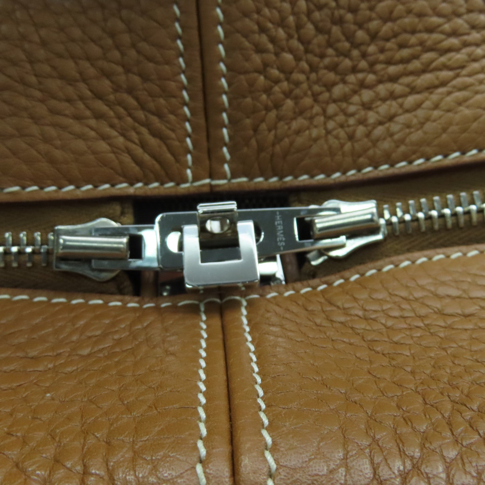HERMES Clemence皮革Victolia銀扣手挽袋金色#37