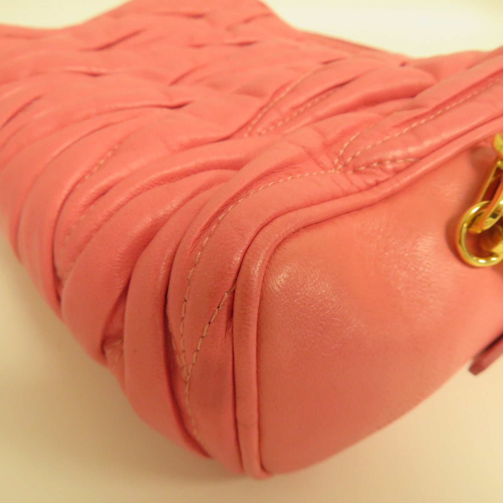 Miu Miu 羊皮皮革Chain Shoulder金扣鏈帶肩背袋粉紅色