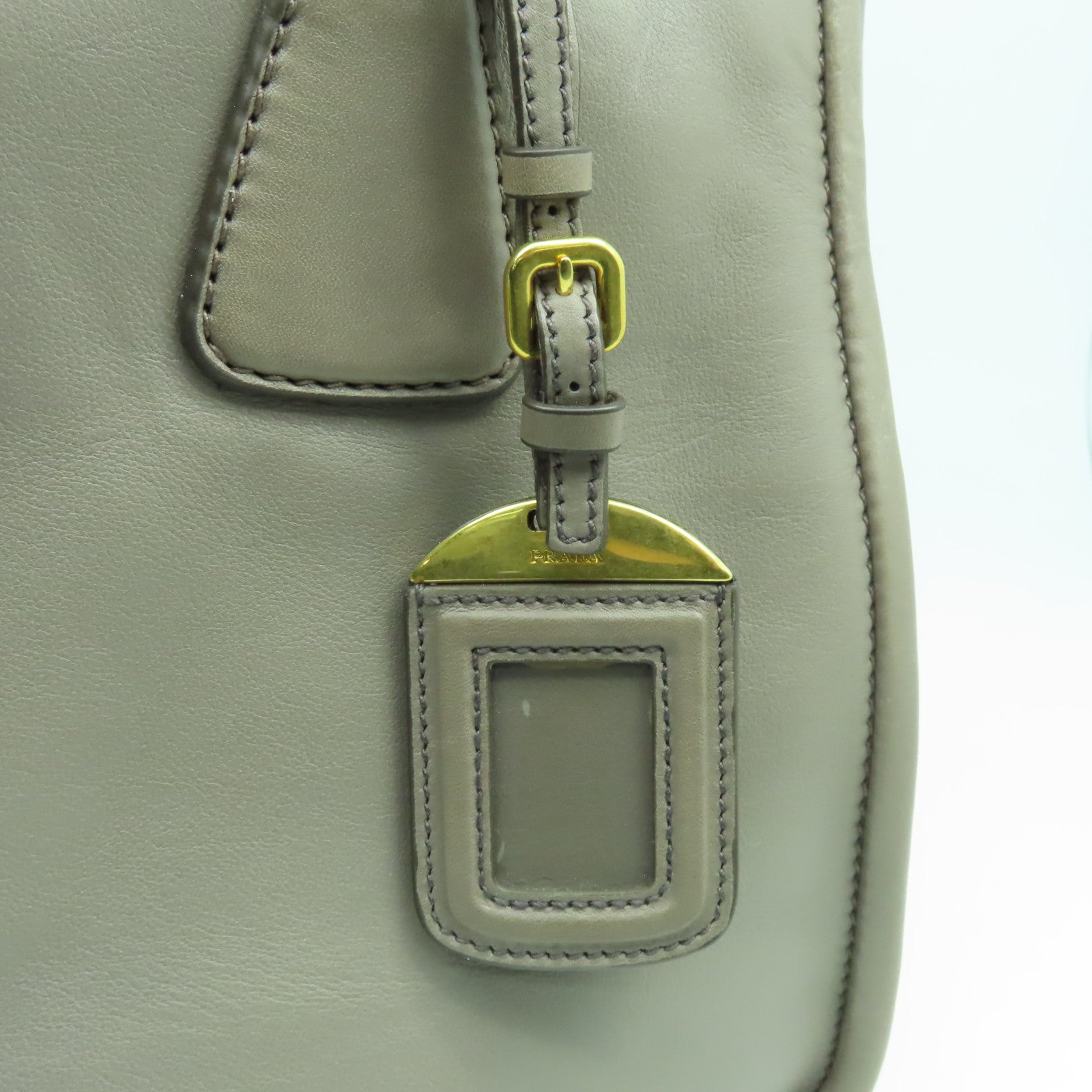PRADA 牛皮皮革Hand Bag金扣手挽袋灰色