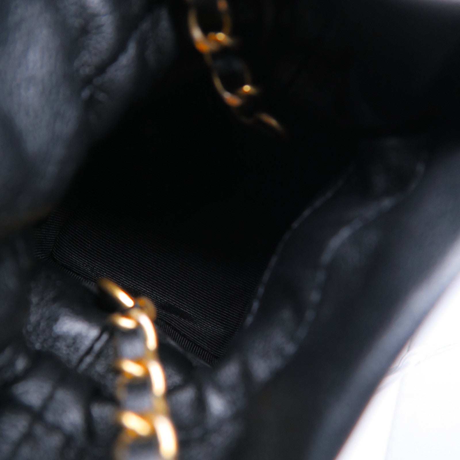 CHANEL 【激減優惠】菱格羊皮皮革Mini Chain Bag金扣鏈帶肩背袋黑色