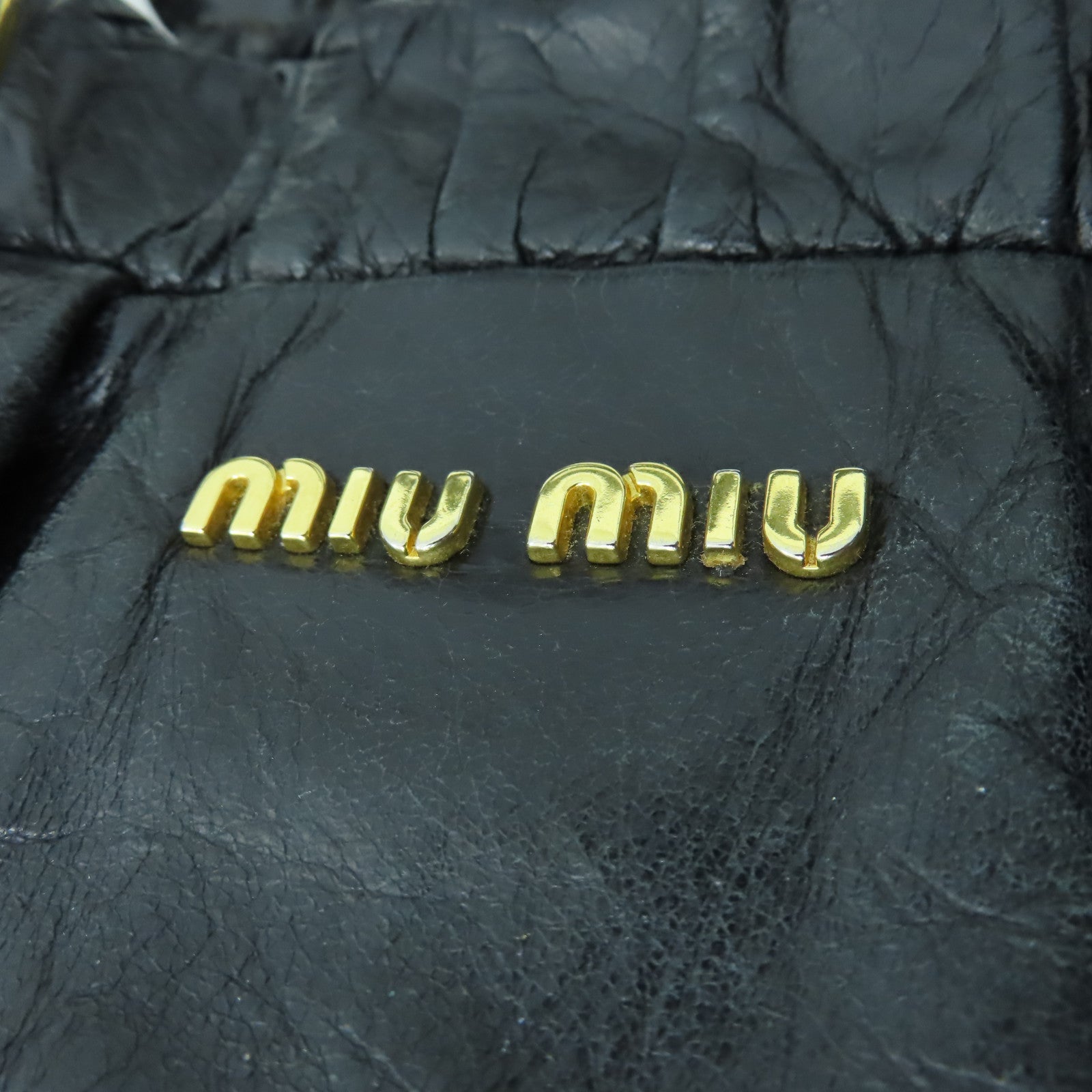 Miu Miu 【激減優惠】牛皮皮革Shoulder Bag金扣肩背袋黑色