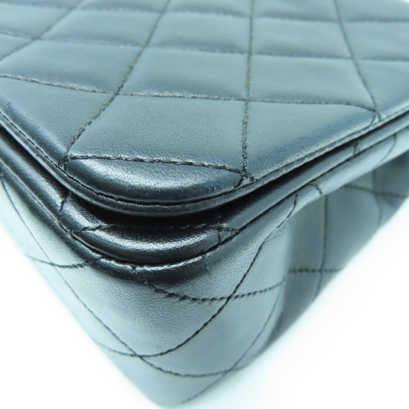CHANEL 菱格羊皮皮革Chain Shoulder Bag金扣鏈帶肩背袋黑色