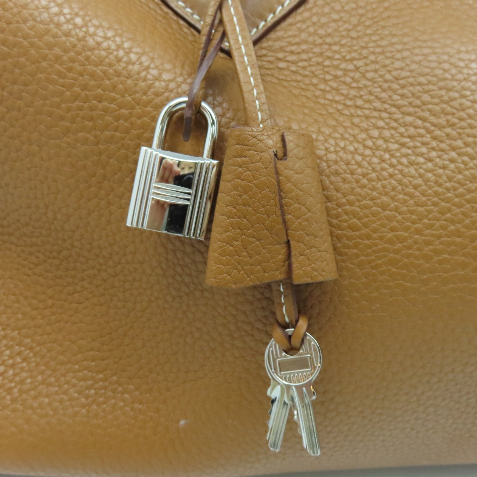 HERMES Clemence皮革Victolia銀扣手挽袋金色#37
