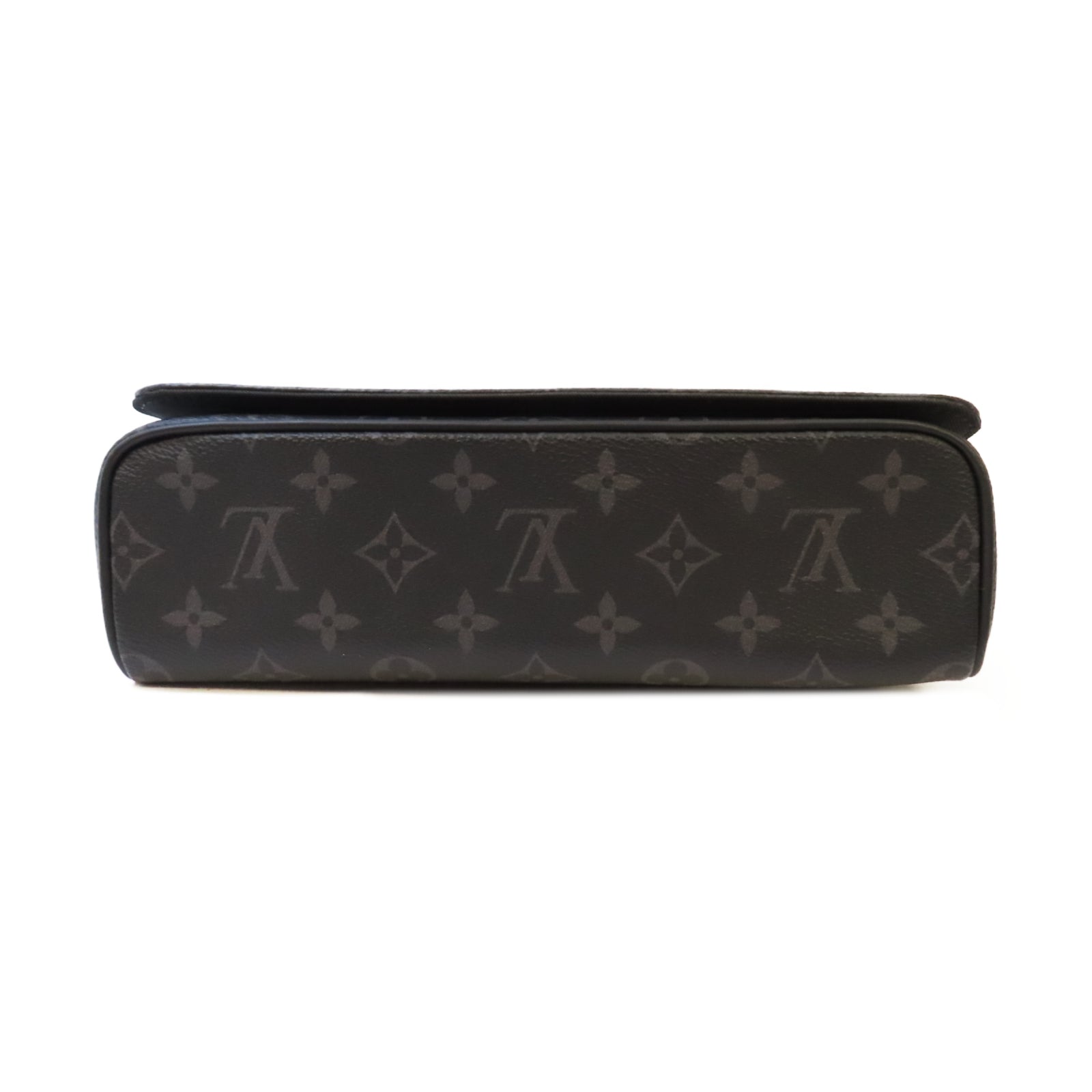 LOUIS VUITTON Monogram Eclipse District PM銀扣肩背袋黑色