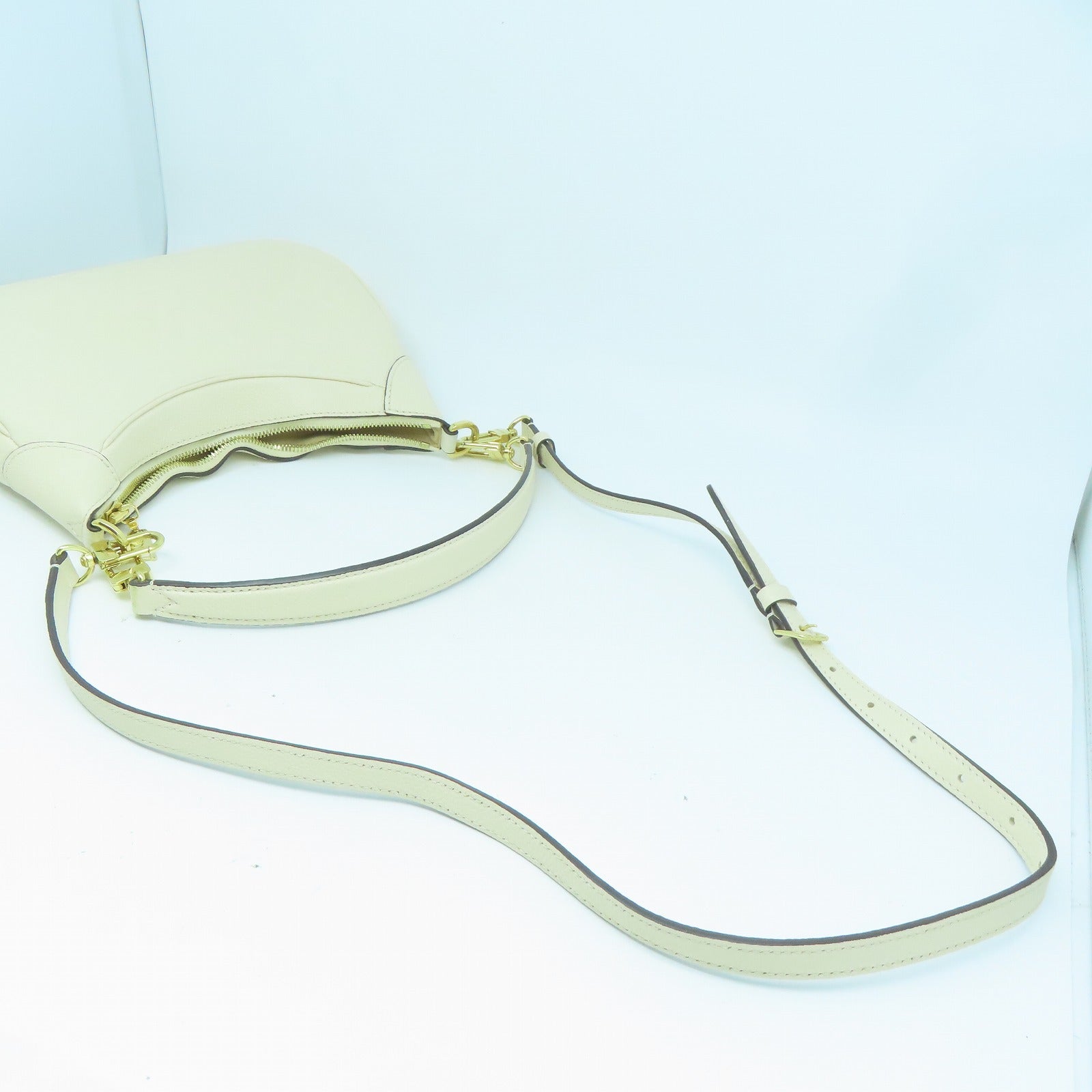 LOUIS VUITTON 【激減優惠】牛皮皮革Bagatelle Bag金扣手挽肩背兩用袋白色