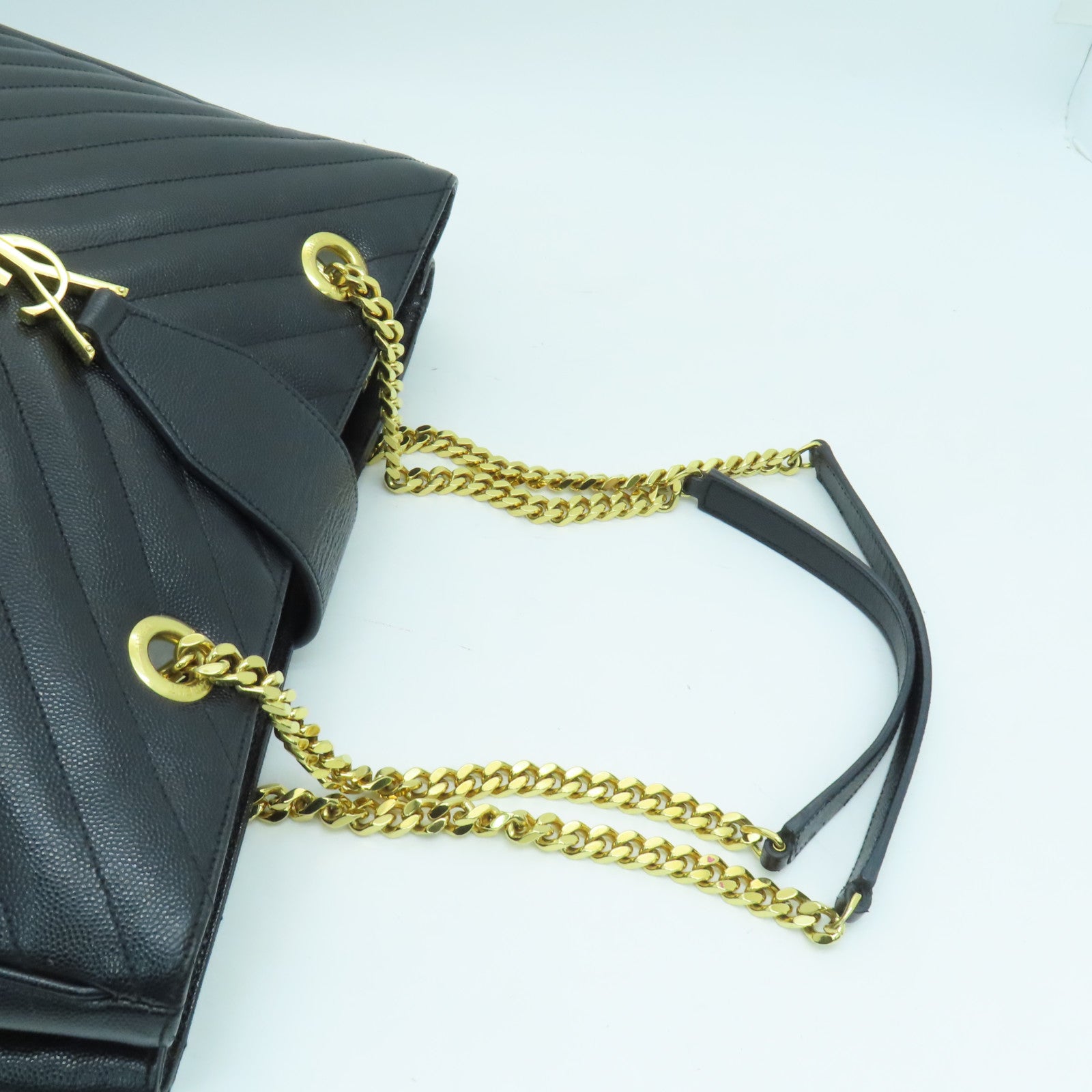 YVES SAINT LAURENT 牛皮皮革Chain Shoulder金扣肩背袋黑色