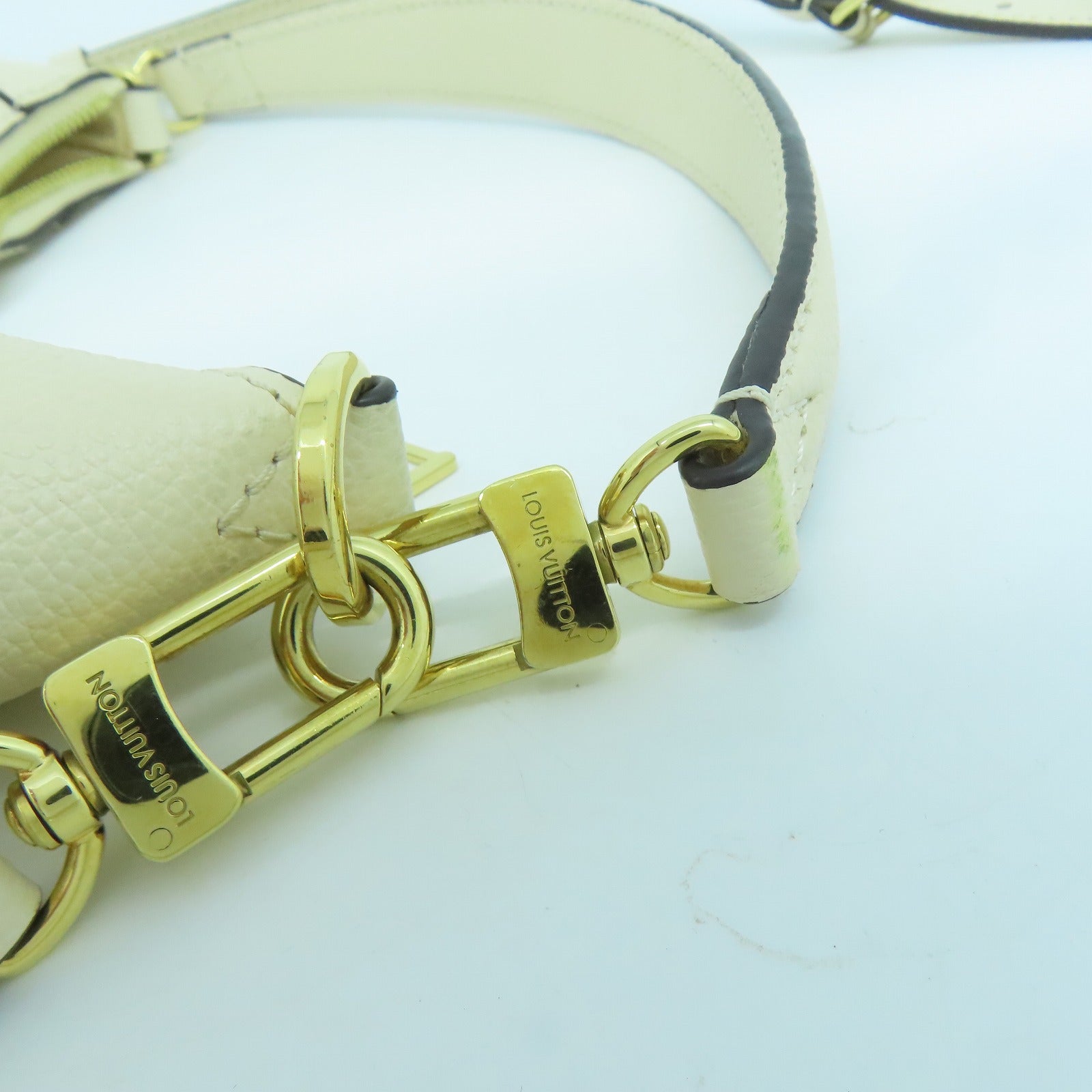 LOUIS VUITTON 【激減優惠】牛皮皮革Bagatelle Bag金扣手挽肩背兩用袋白色