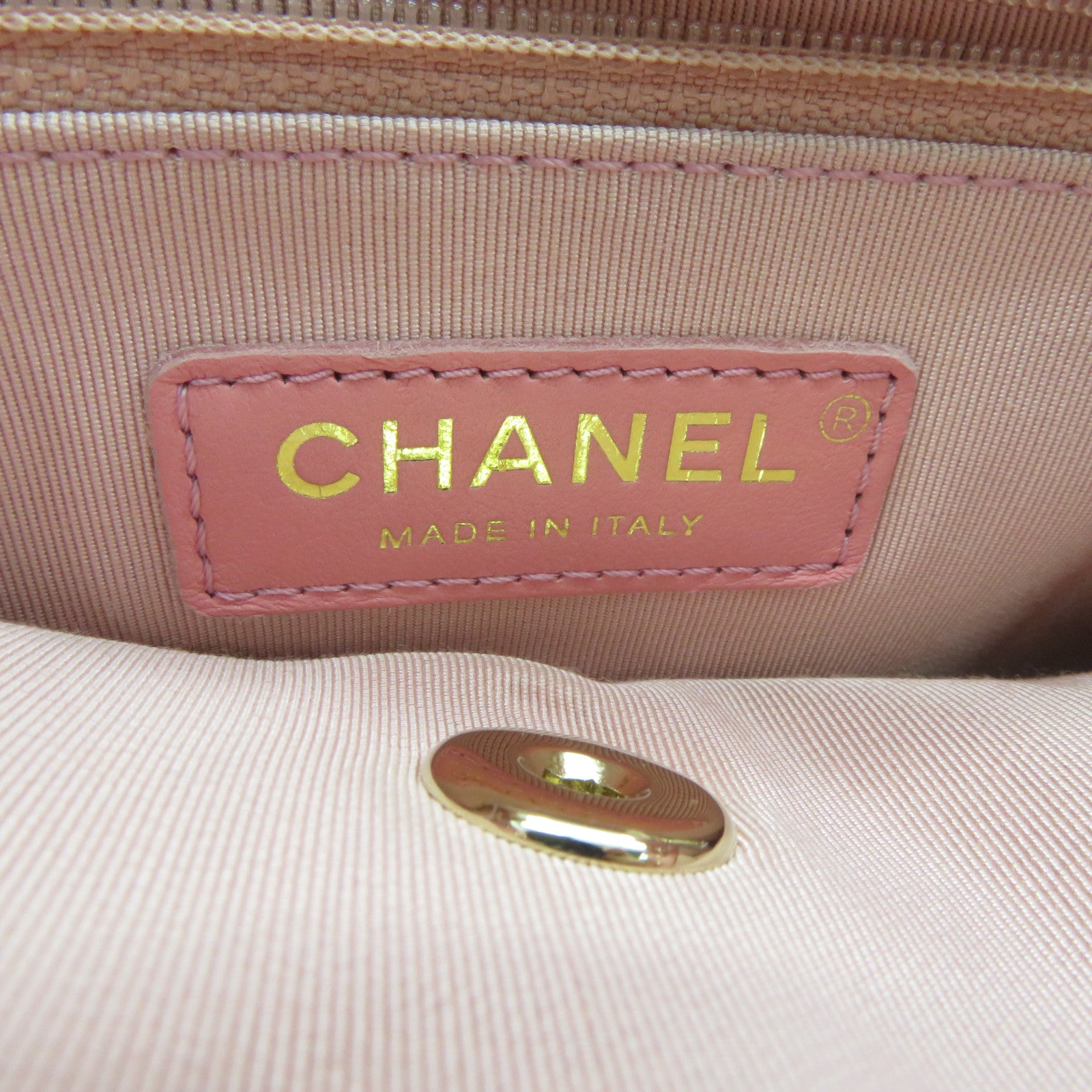 CHANEL 菱格牛皮皮革Backpack金扣背包粉紅色