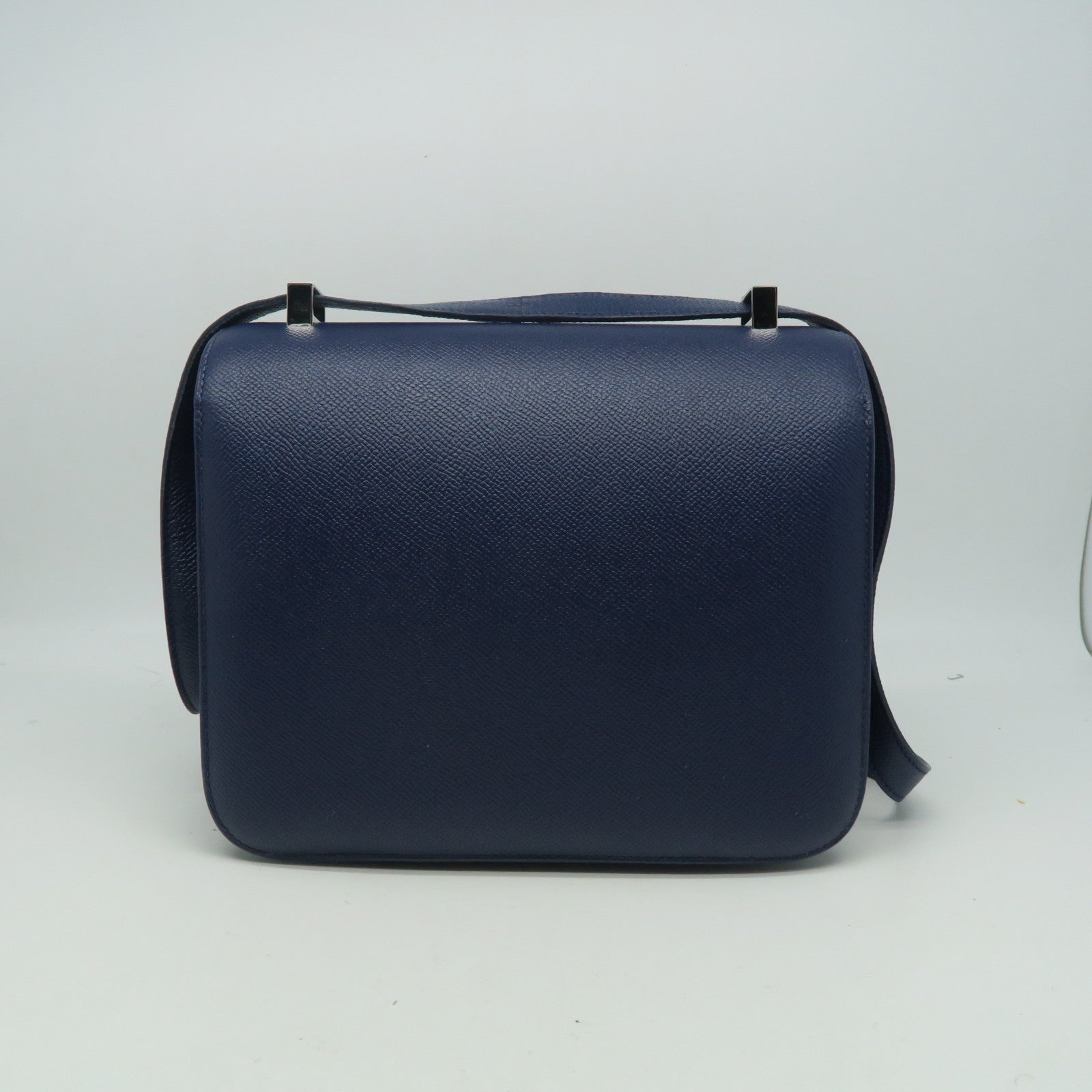 HERMES Veau Epsom皮革Constance 24金扣肩背袋深藍色