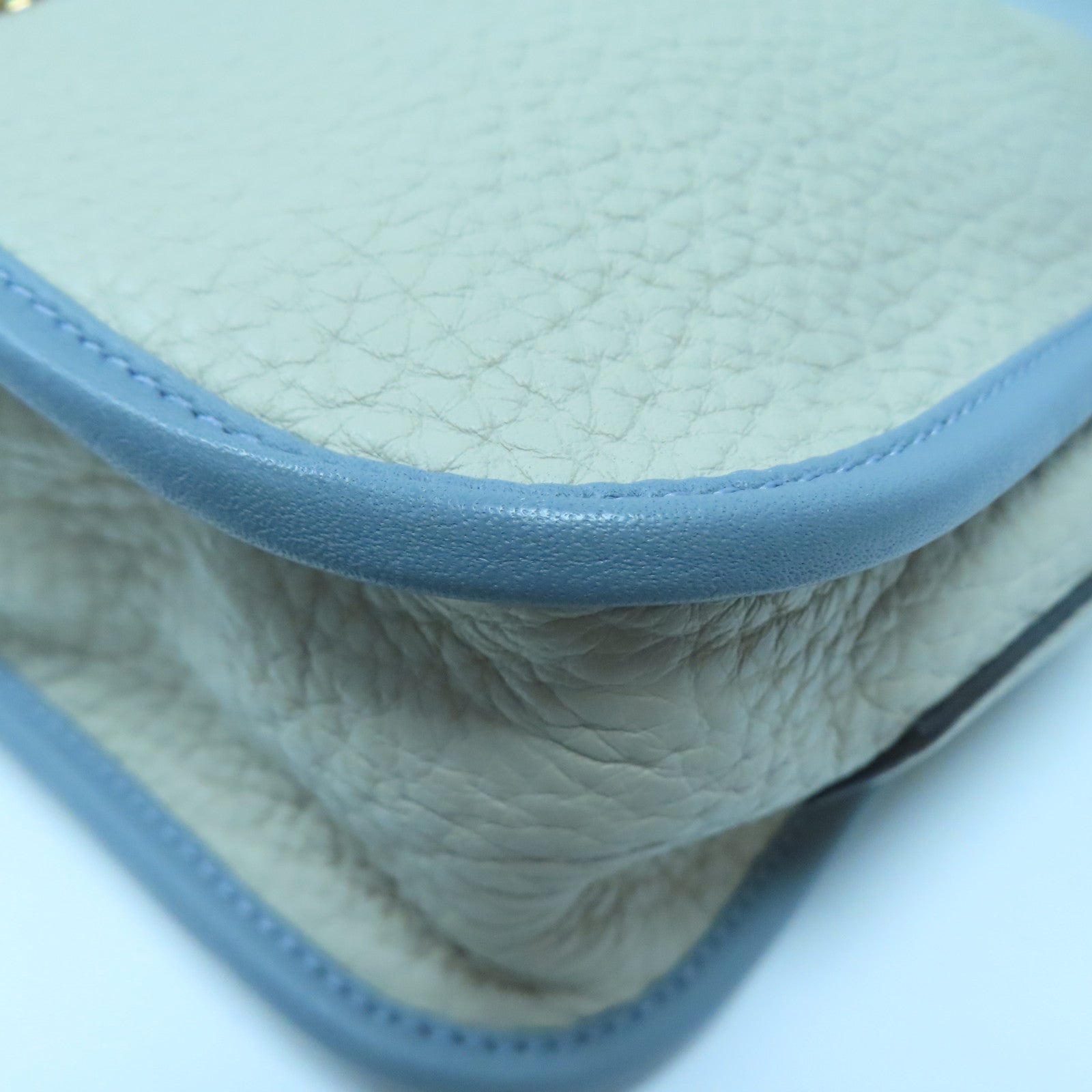 LOEWE 牛皮皮革Shoulder Bag金扣肩背袋米色/藍色