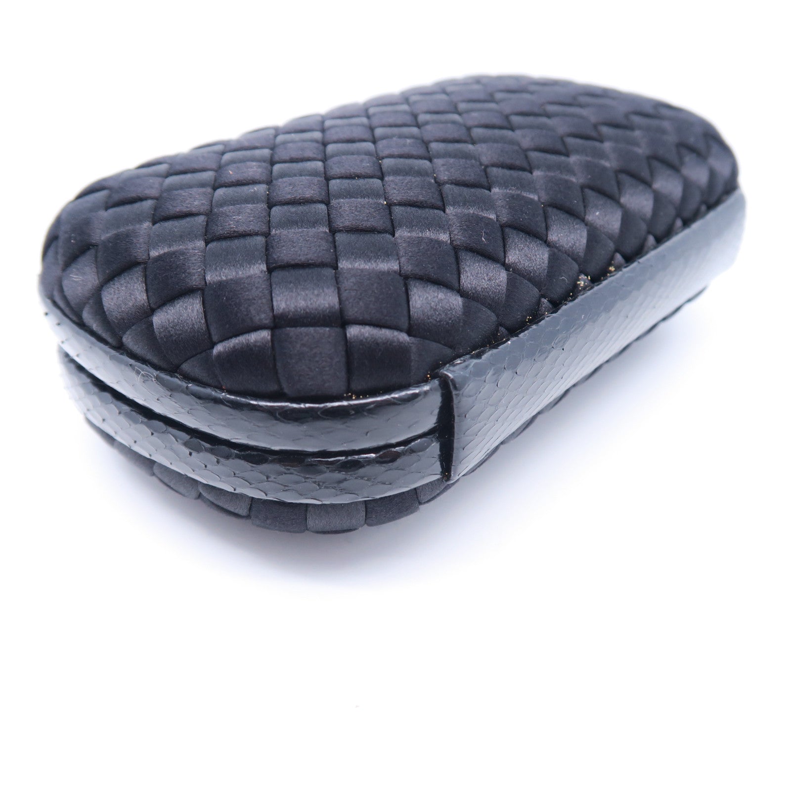 BOTTEGA VENETA 【激減優惠】緞製/蛇皮皮革Clutch Bag黑扣手拿包黑色