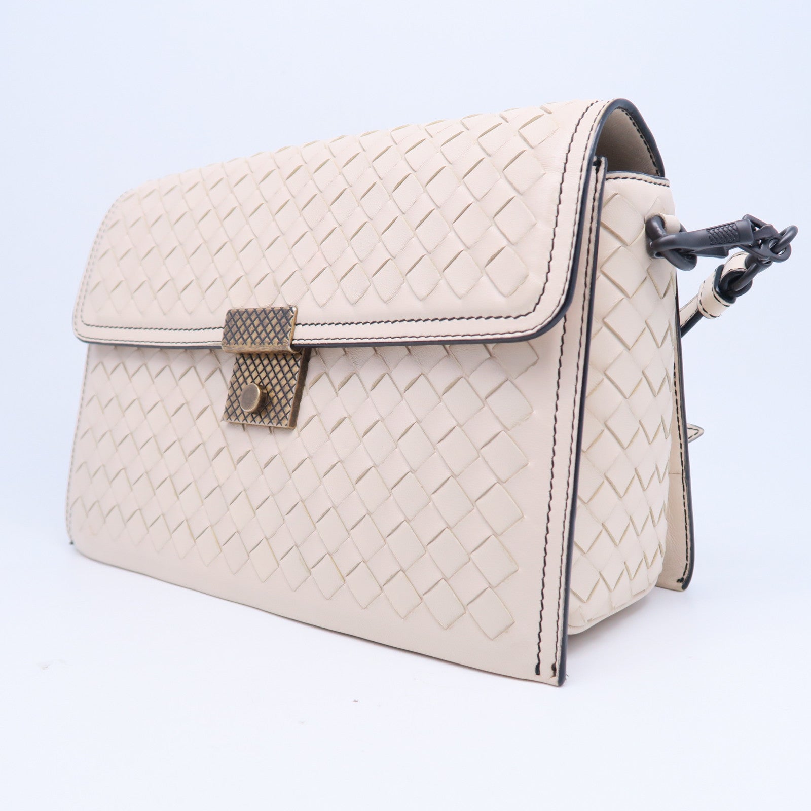 BOTTEGA VENETA 【激減優惠】皮革2 Way Shoulder金扣/黑扣肩背袋米色
