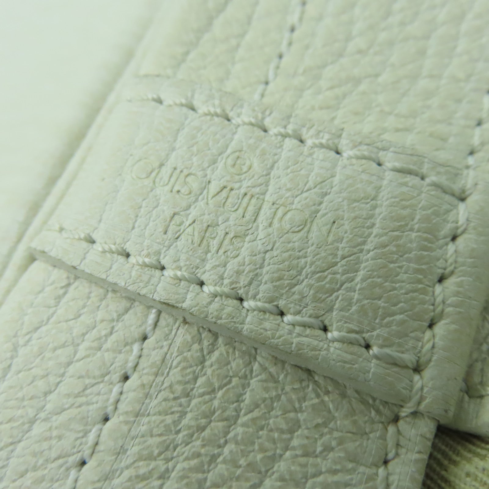 LOUIS VUITTON 【激減優惠】Monogram mini Run Noe金扣肩背袋米色
