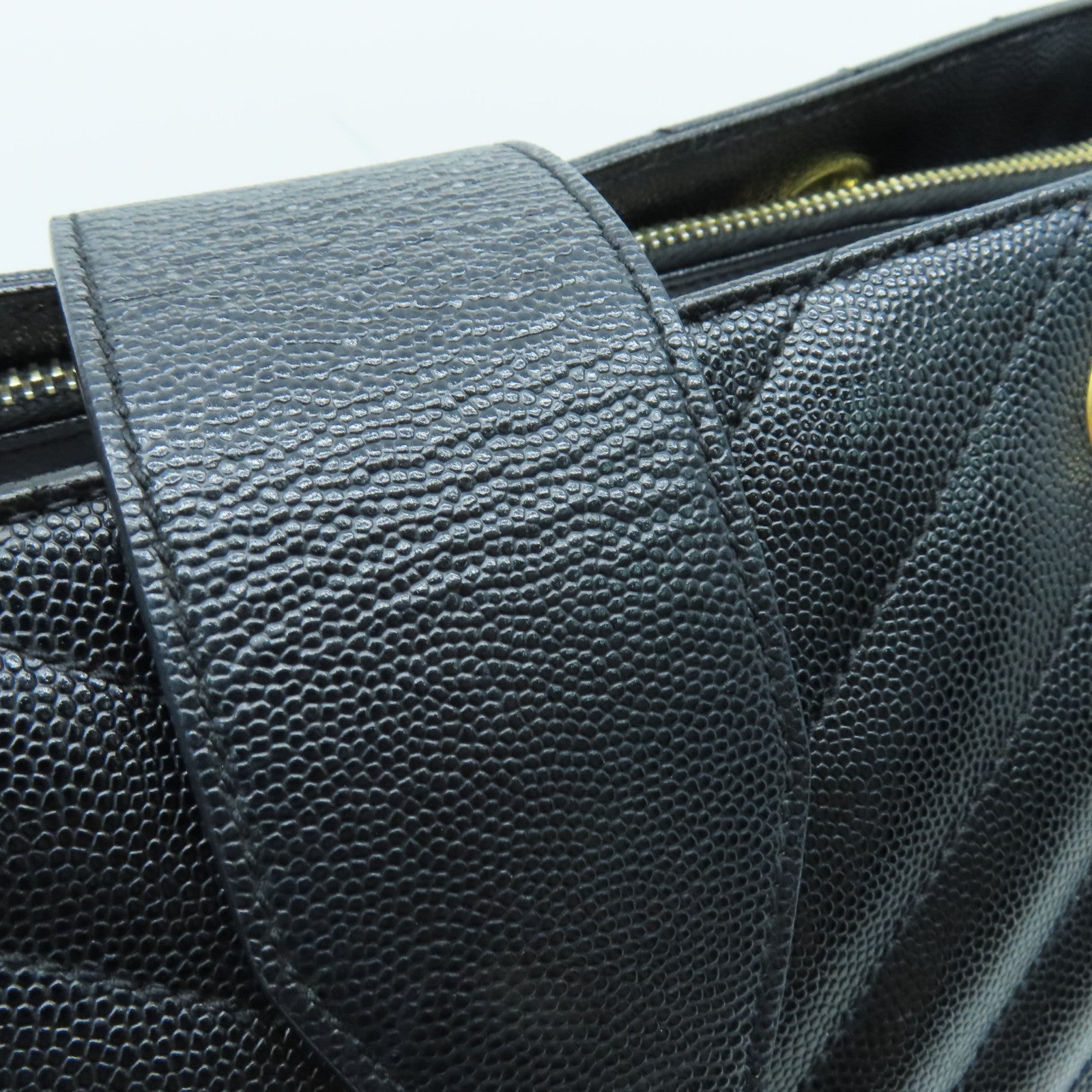 YVES SAINT LAURENT 牛皮皮革Chain Shoulder金扣肩背袋黑色