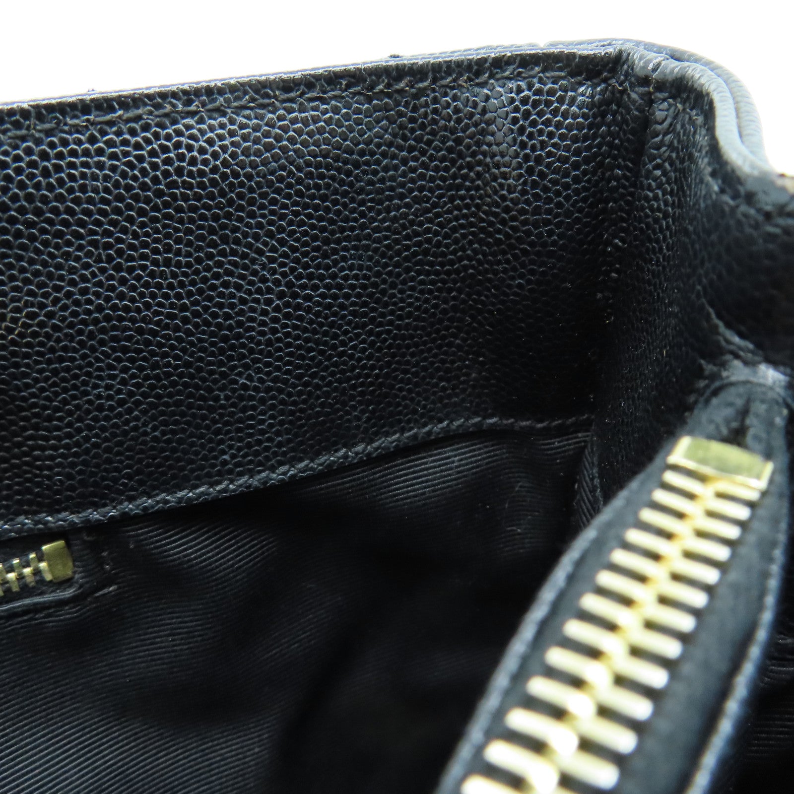YVES SAINT LAURENT 牛皮皮革Chain Shoulder金扣肩背袋黑色