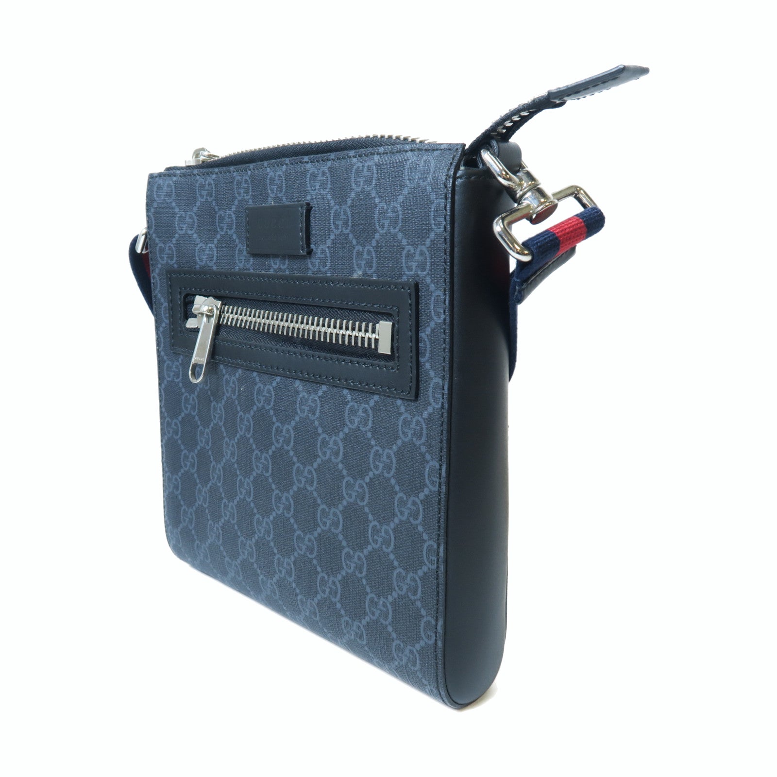 GUCCI 塗層帆布GG Supreme Small Messenger Bag銀扣肩背袋黑色/灰色