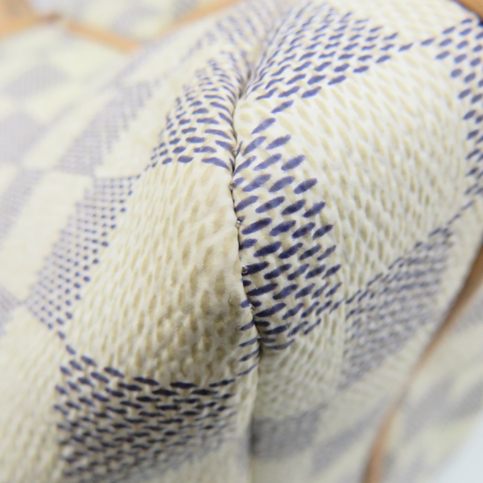 LOUIS VUITTON Damier Azur Totally MM Shoulder Bag off-white