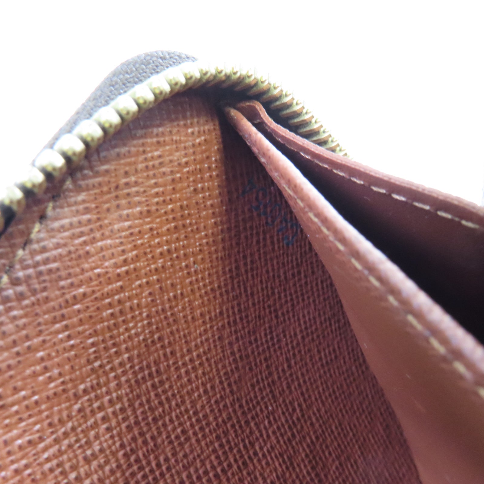 LOUIS VUITTON Monogram Zippy Wallet拉鏈長錢包啡色