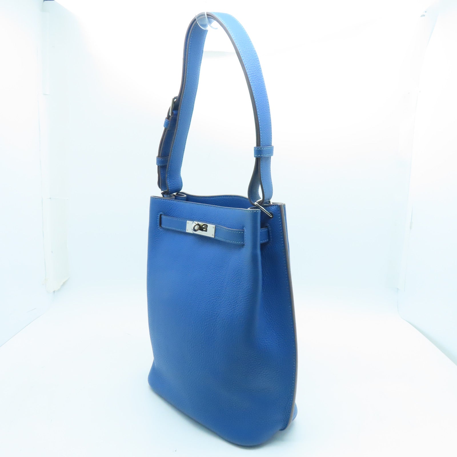 HERMES Togo皮革So Kelly 22銀扣肩背袋藍色