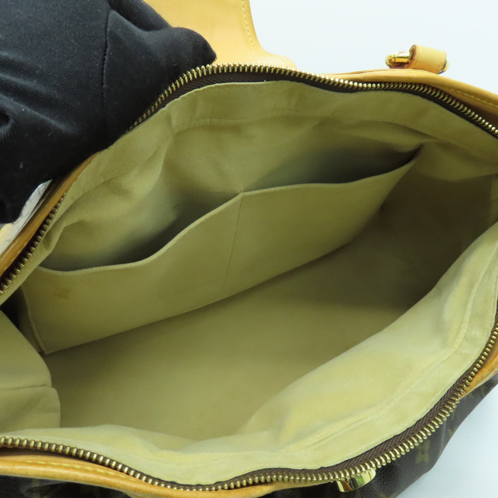 LOUIS VUITTON 【激減優惠】Monogram Boetie MM金扣手挽袋啡色