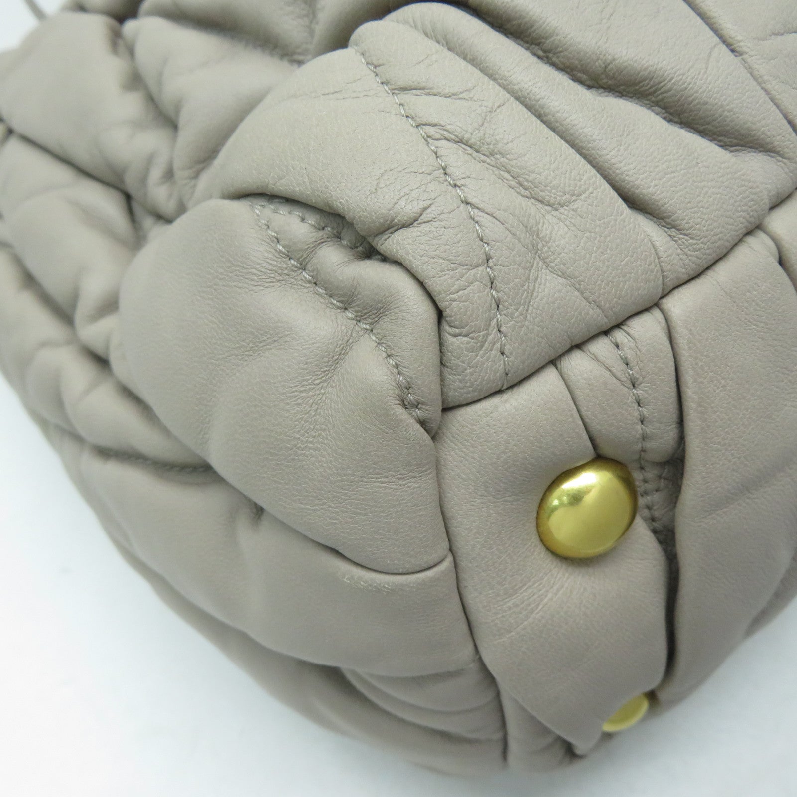 Miu Miu 牛皮皮革2 Way Bag金扣手挽肩背兩用袋灰色