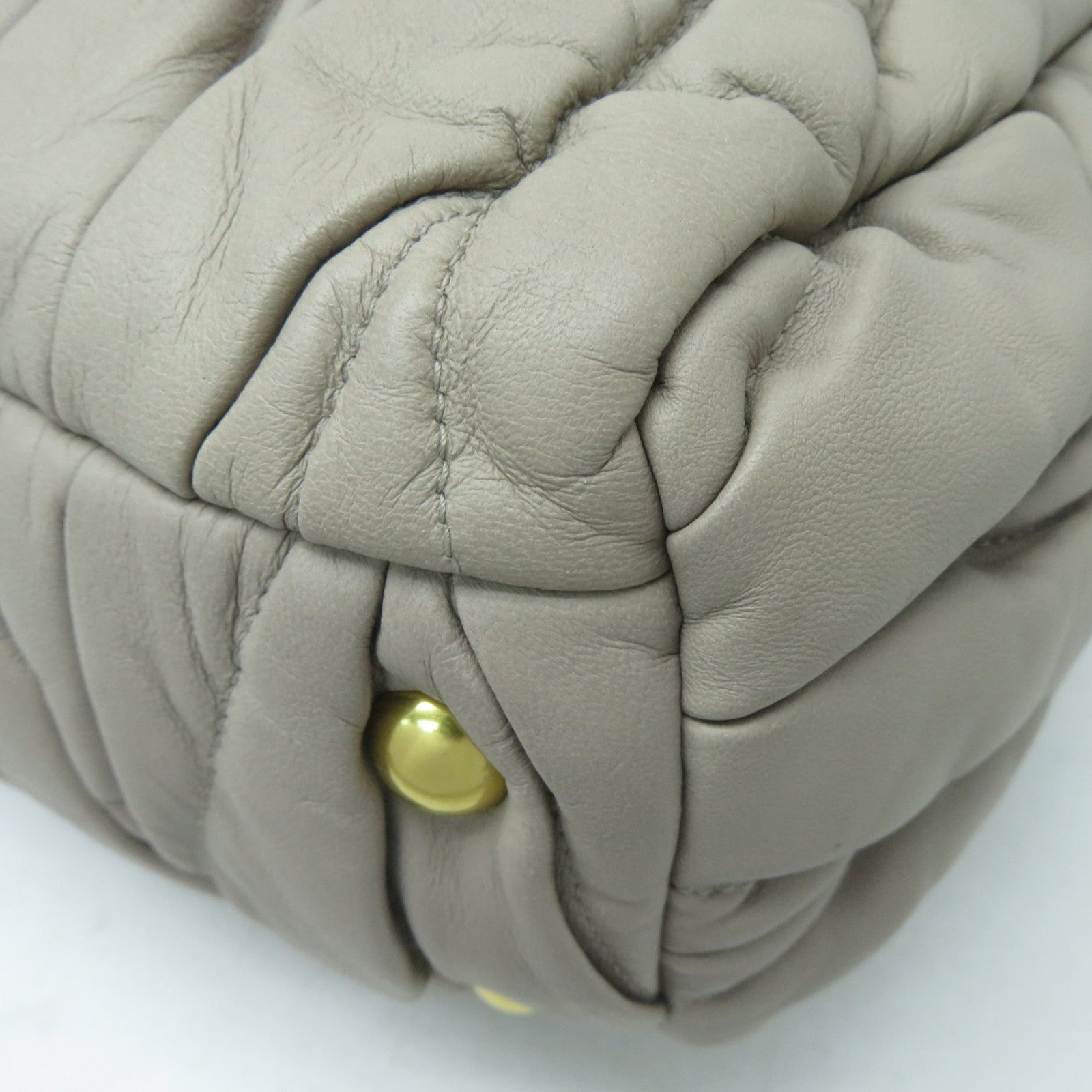 Miu Miu 牛皮皮革2 Way Bag金扣手挽肩背兩用袋灰色