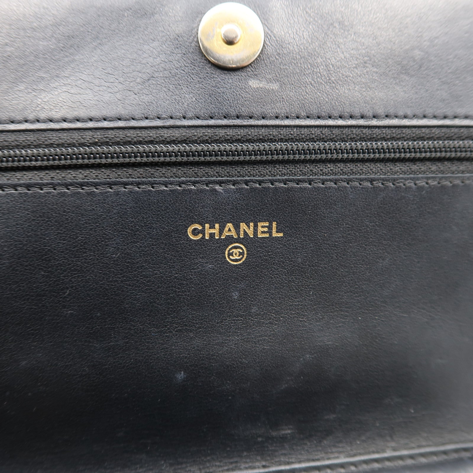 CHANEL 菱格Caviar皮革Woc Boy金扣鏈帶肩背袋深藍色