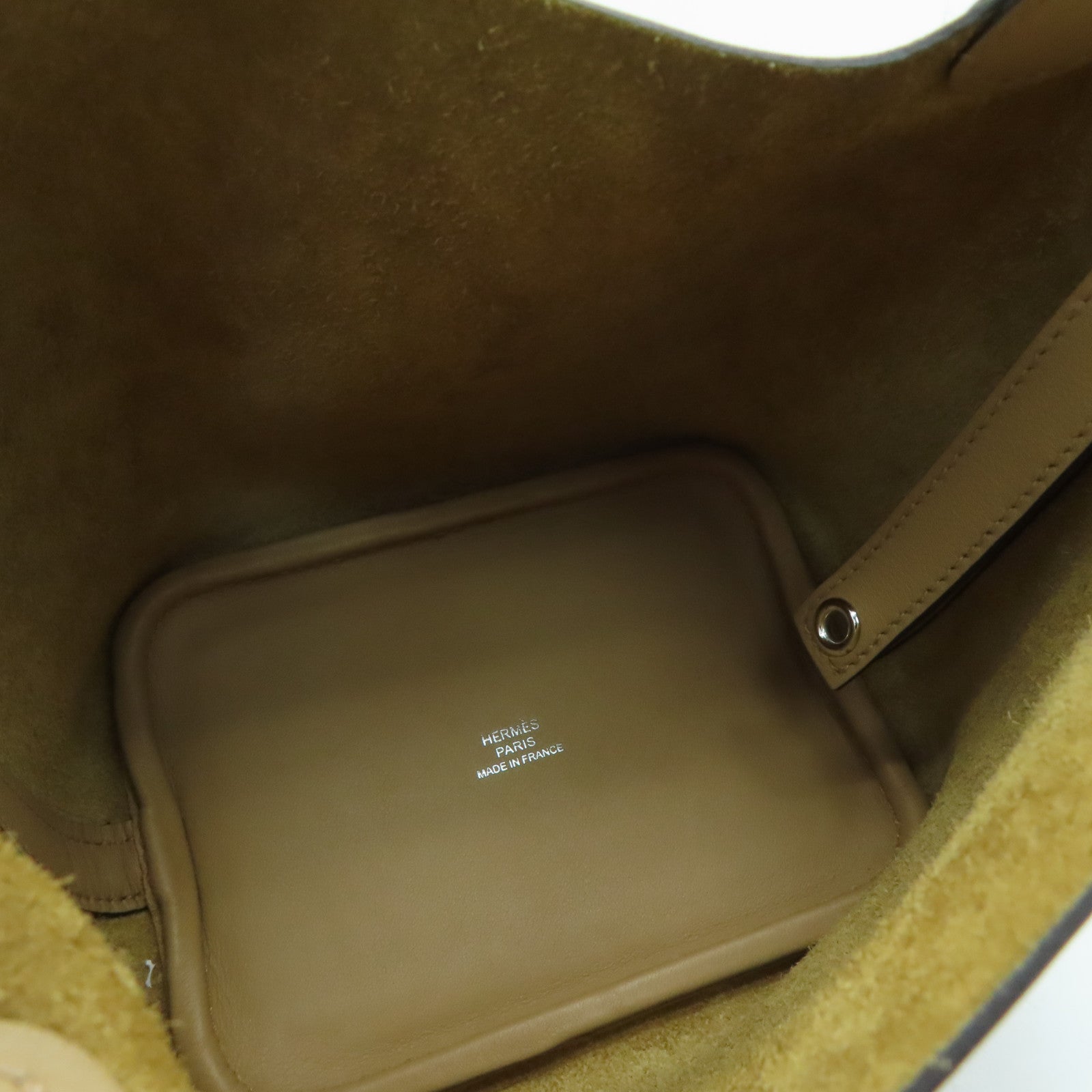 HERMES Swift皮革Micro 14 Lucky Daisy银扣手挽袋Chai/啡色