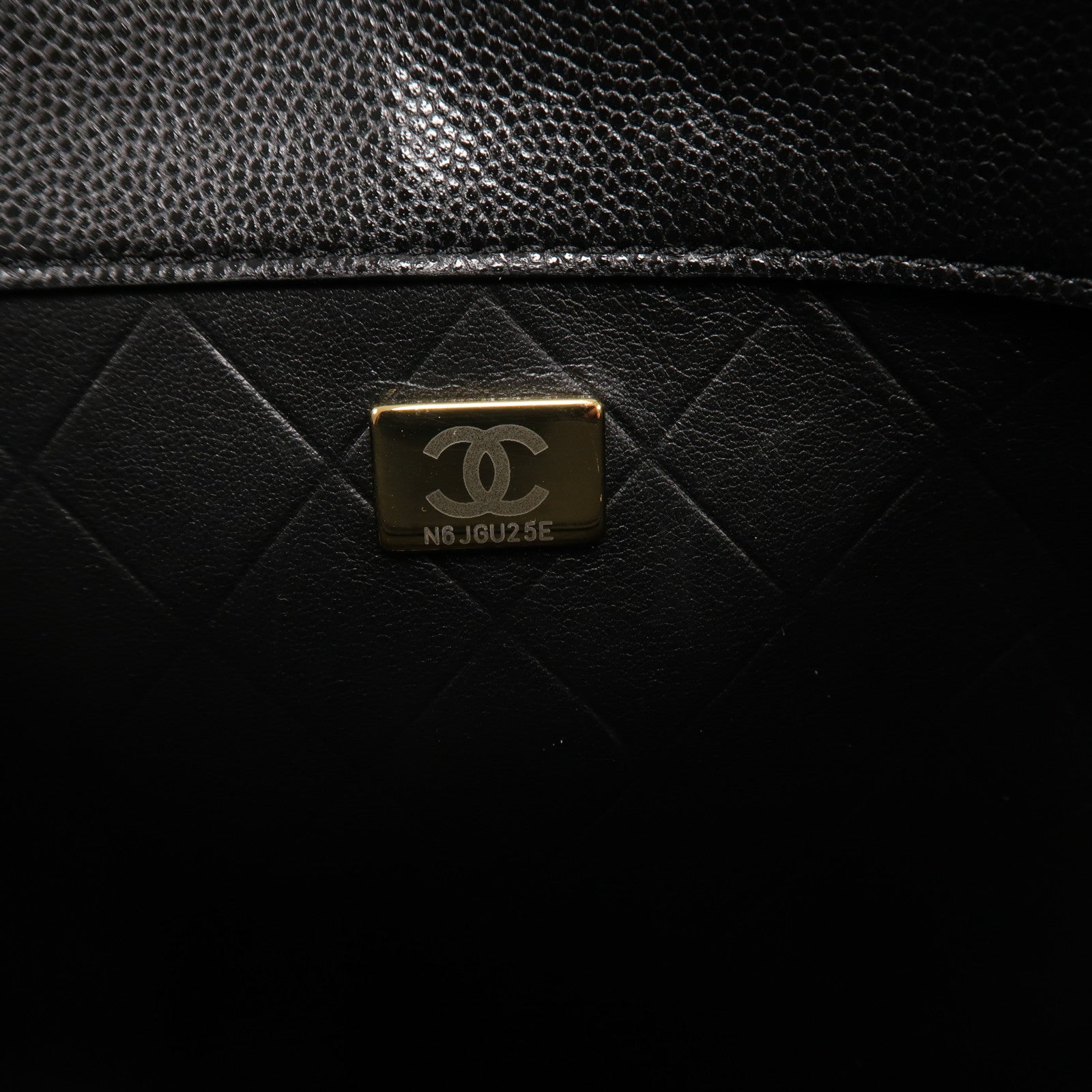 CHANEL 菱格Caviar皮革Chain Shoulder金扣鏈帶肩背袋黑色