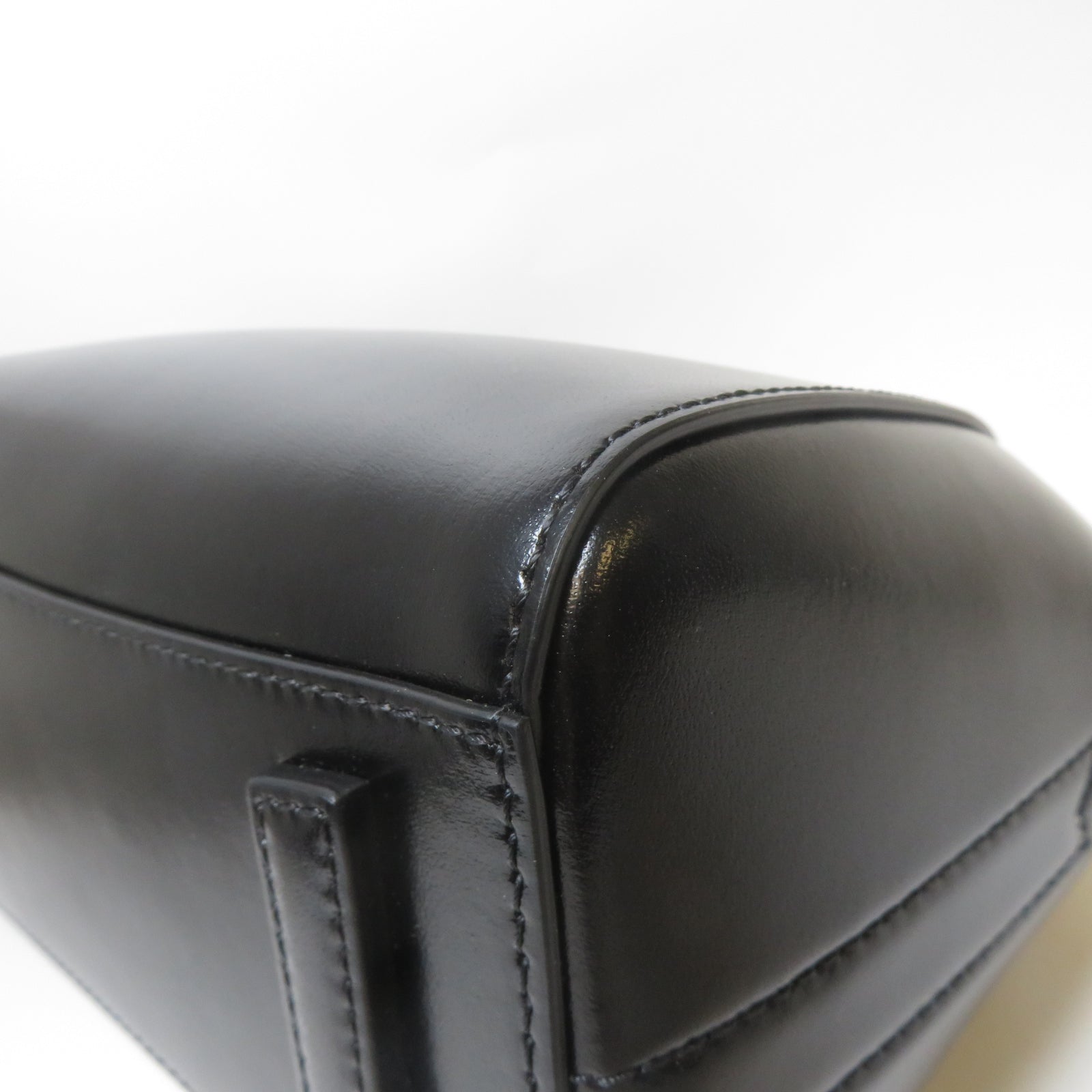 GIVENCHY 羊皮皮革2 Way Shoulder銀扣手挽肩背兩用袋黑色