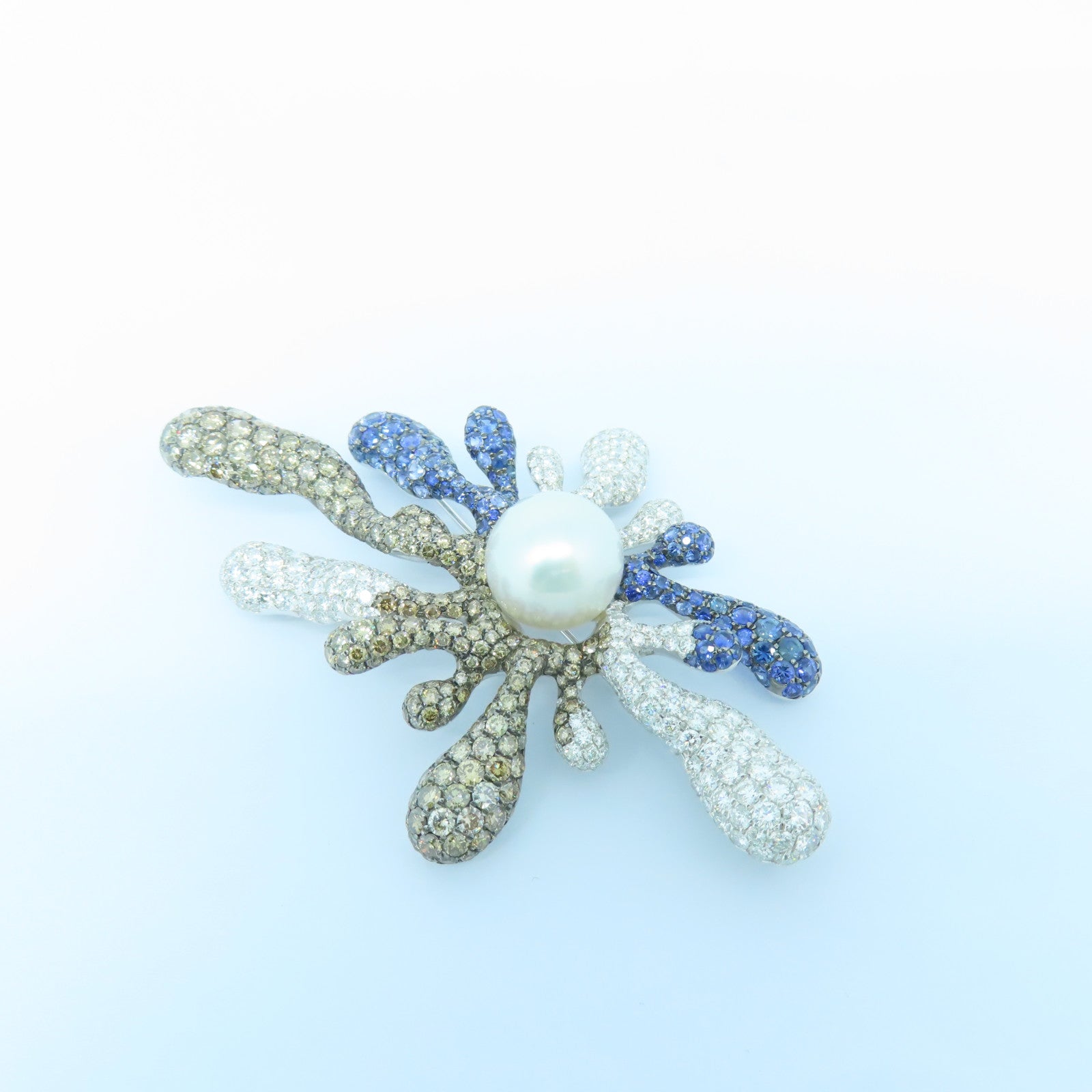 JEWELRY 18K White Gold Sapphire Diamond Pearl Brooch 11.40ct Sapphire/27.19ct Diamond Pearl Brooch