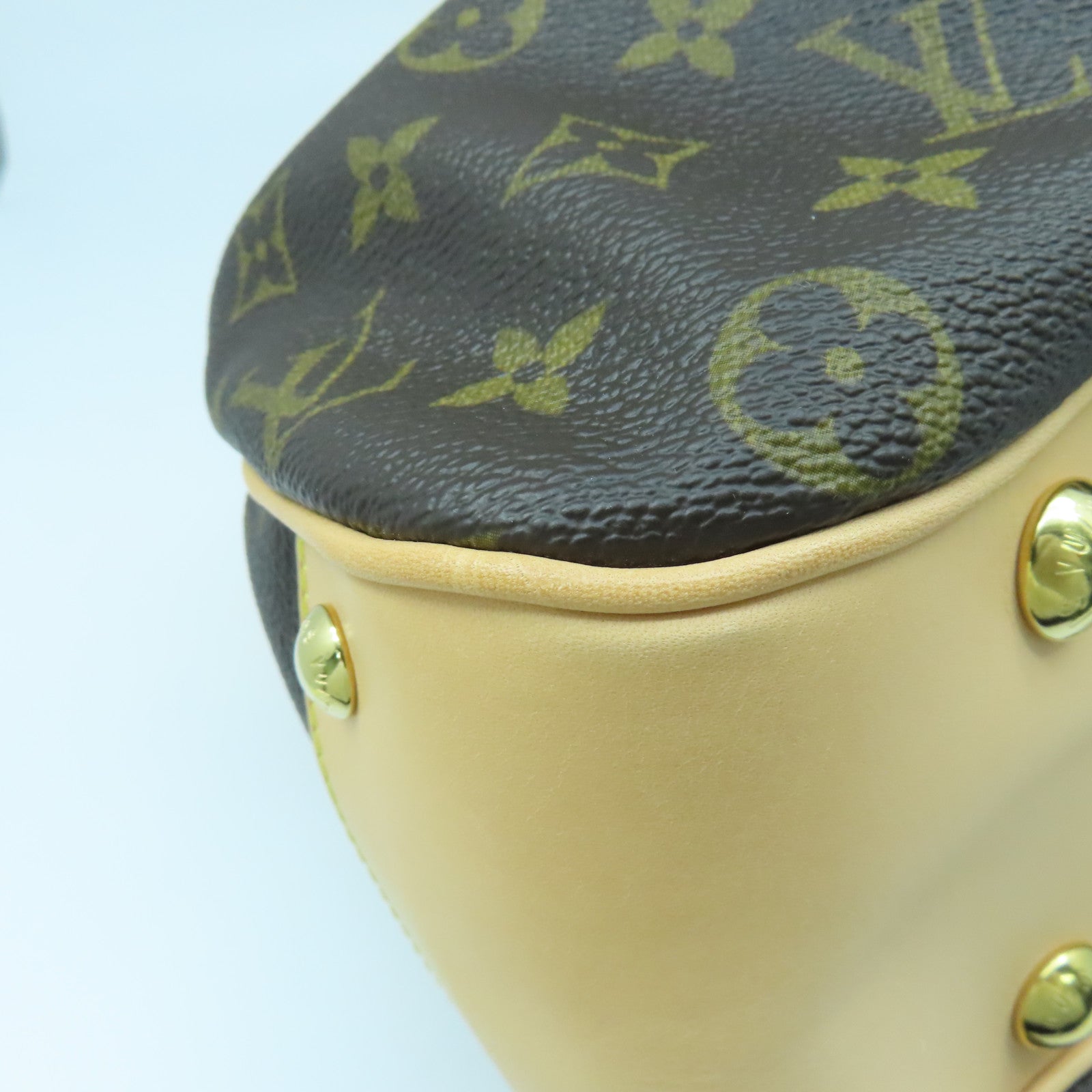 LOUIS VUITTON 【激減優惠】Monogram Boetie MM金扣手挽袋啡色