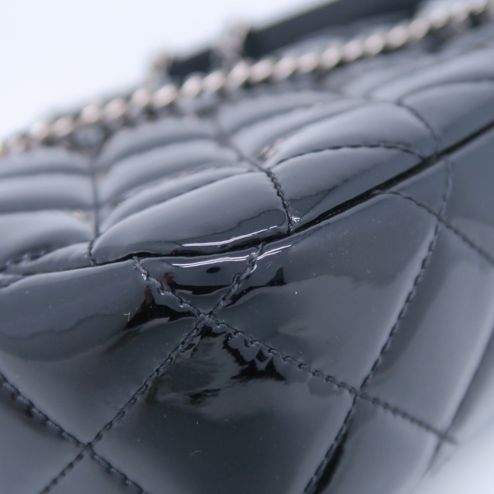 CHANEL 菱格漆皮皮革Chain Shoulder銀扣鏈帶手挽肩背兩用袋黑色