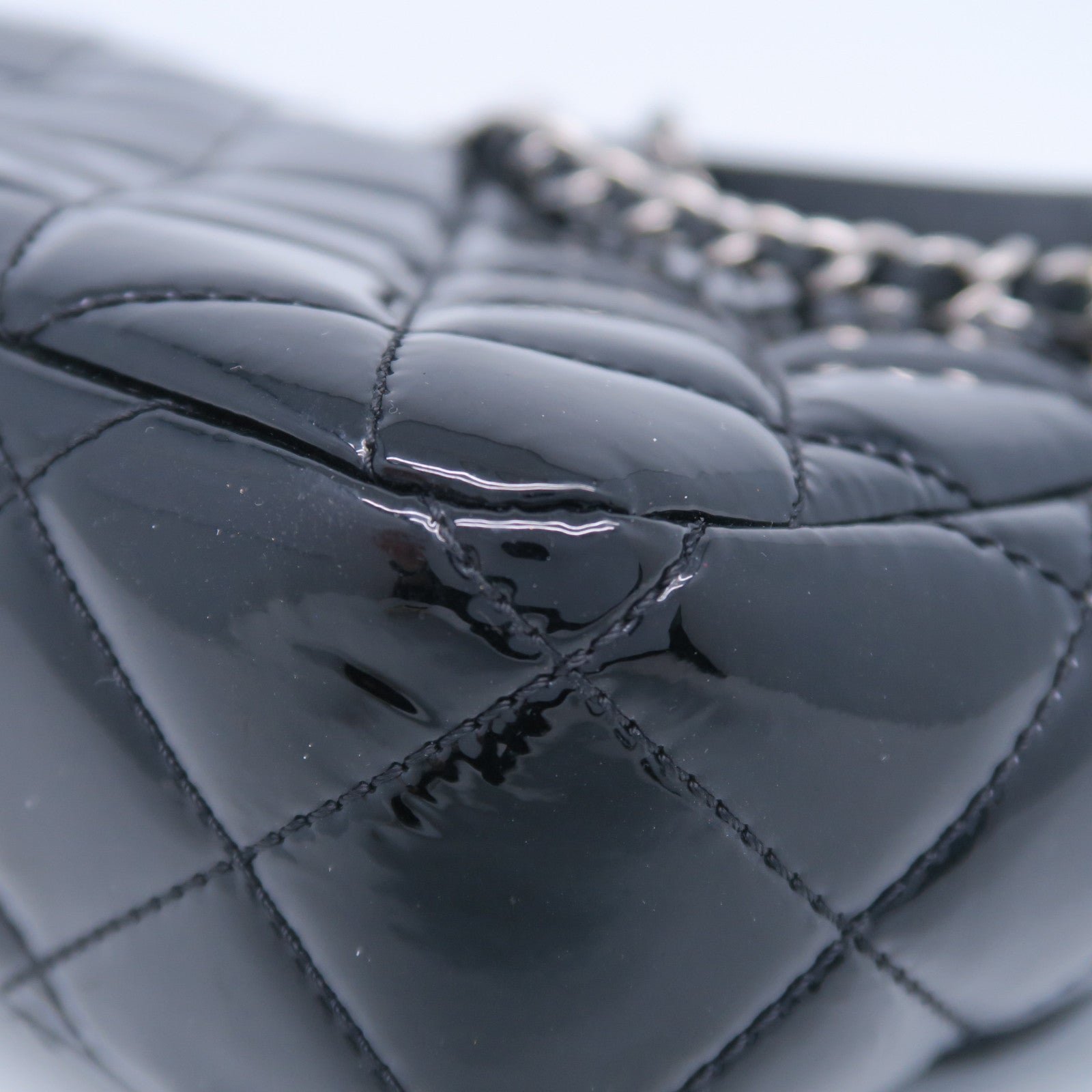 CHANEL 菱格漆皮皮革Chain Shoulder銀扣鏈帶手挽肩背兩用袋黑色