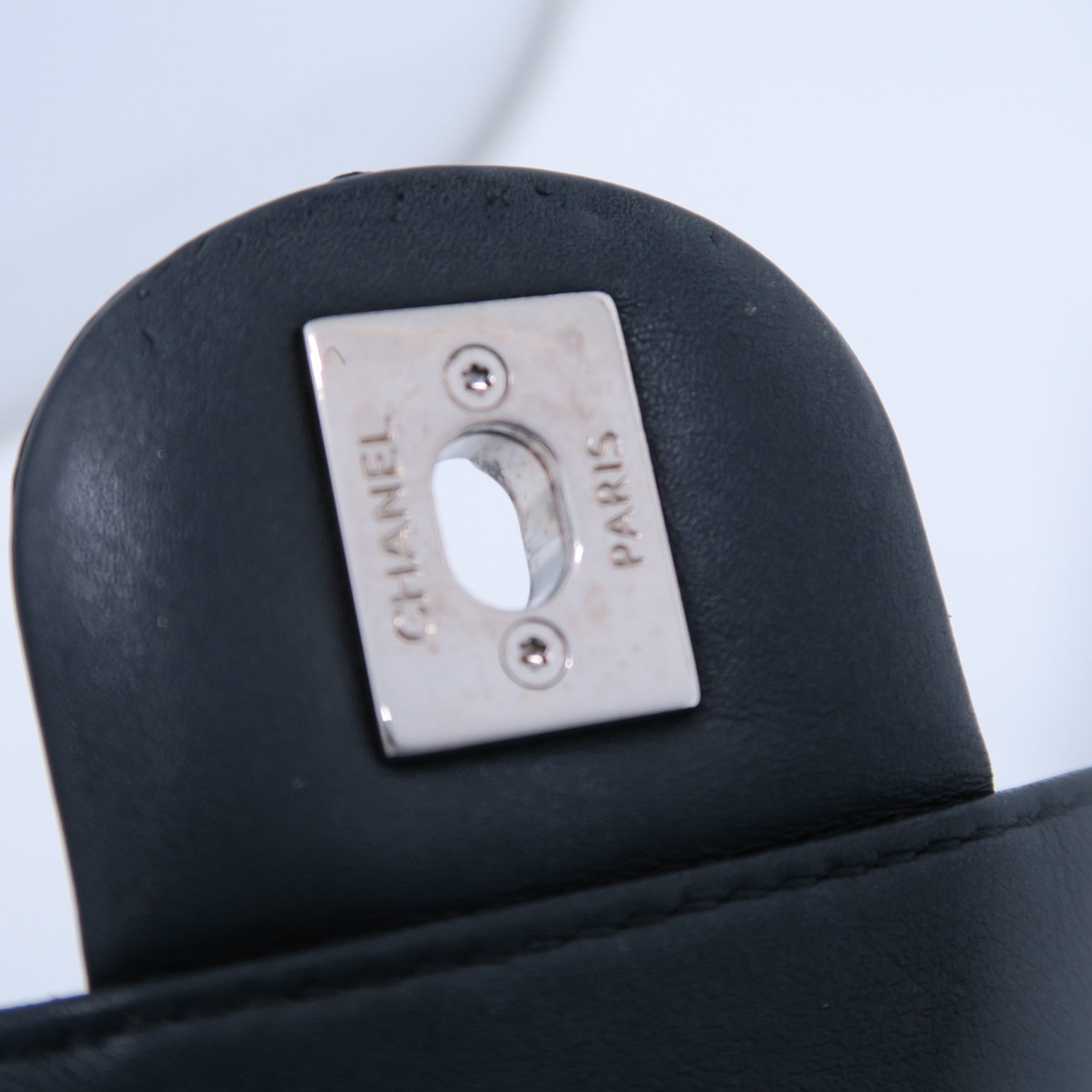 CHANEL 菱格漆皮皮革Chain Shoulder銀扣鏈帶手挽肩背兩用袋黑色