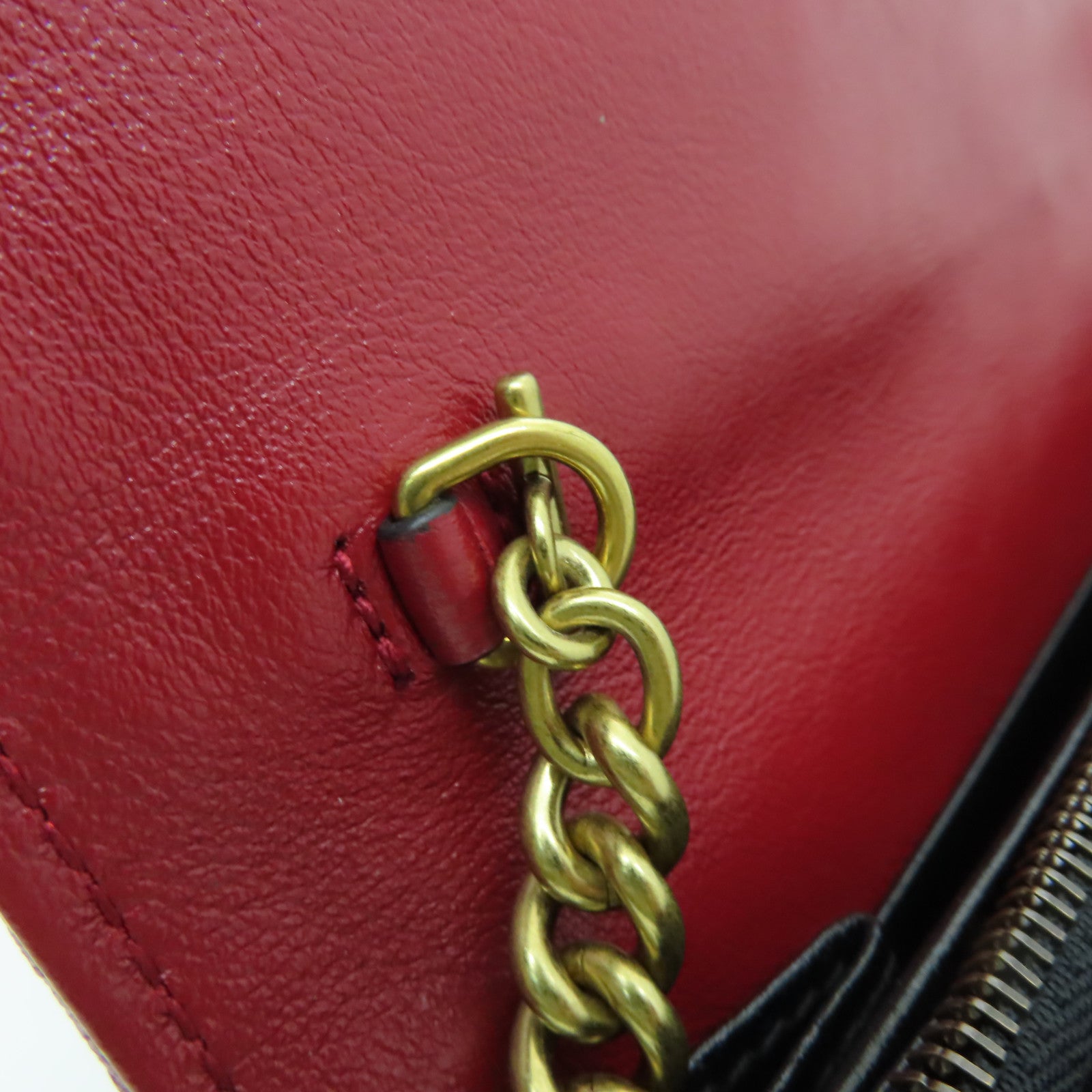 GUCCI 牛皮皮革Wallet On Chain金扣鏈帶肩背袋黑色/紅色