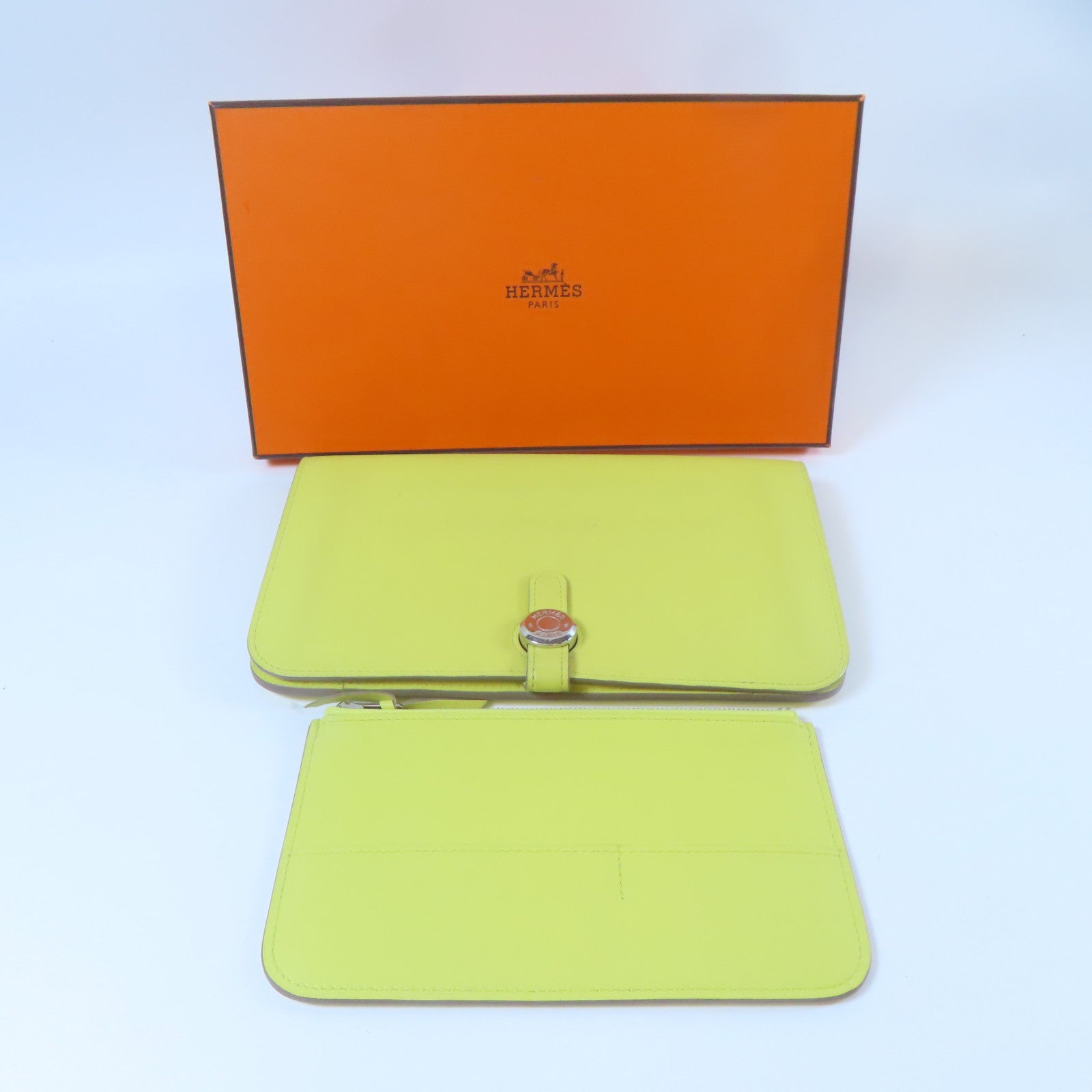 HERMES Swift皮革Dogon GM銀扣長錢包Jaune Poussin小雞黃色
