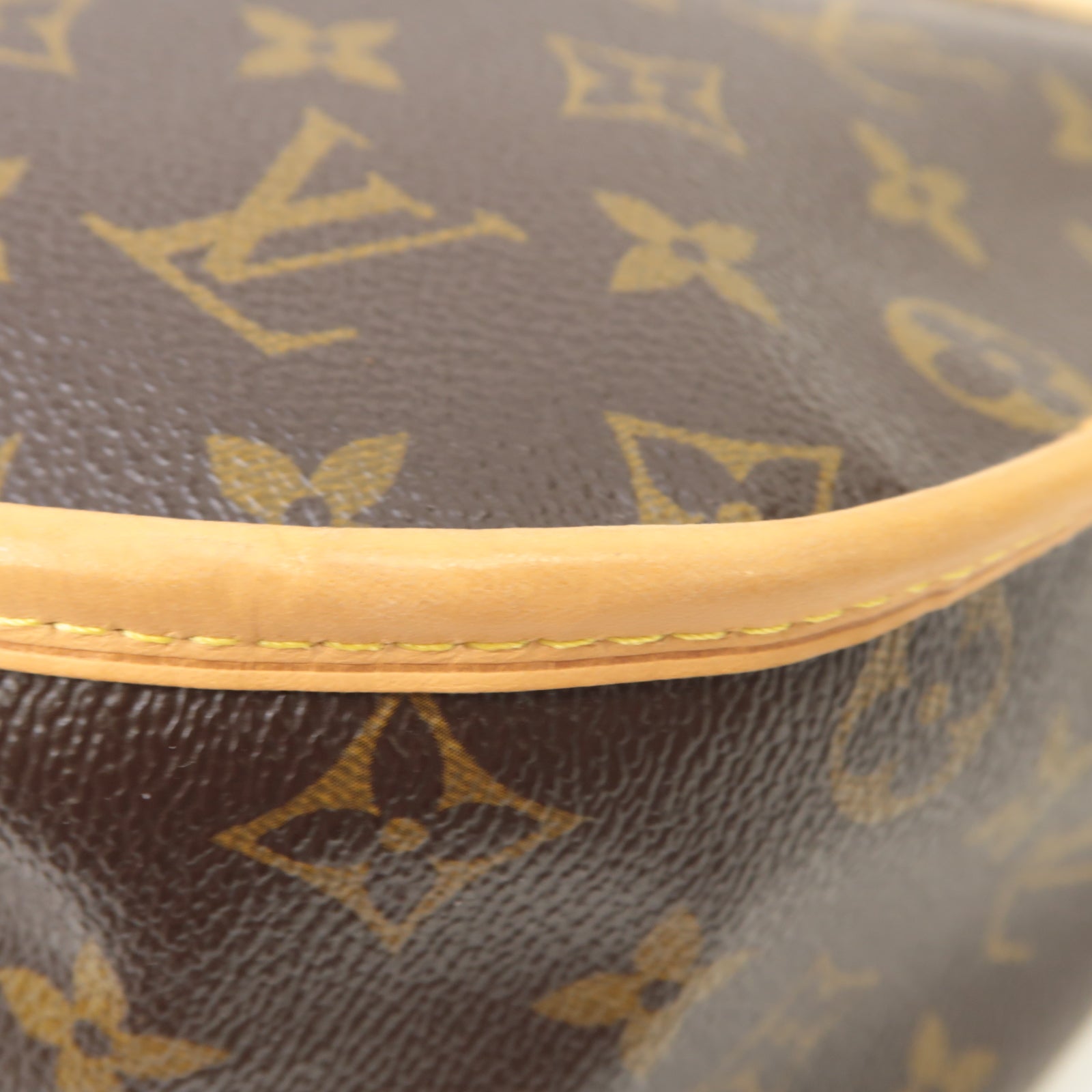 LOUIS VUITTON Monogram Menilmontant MM金扣肩背袋啡色